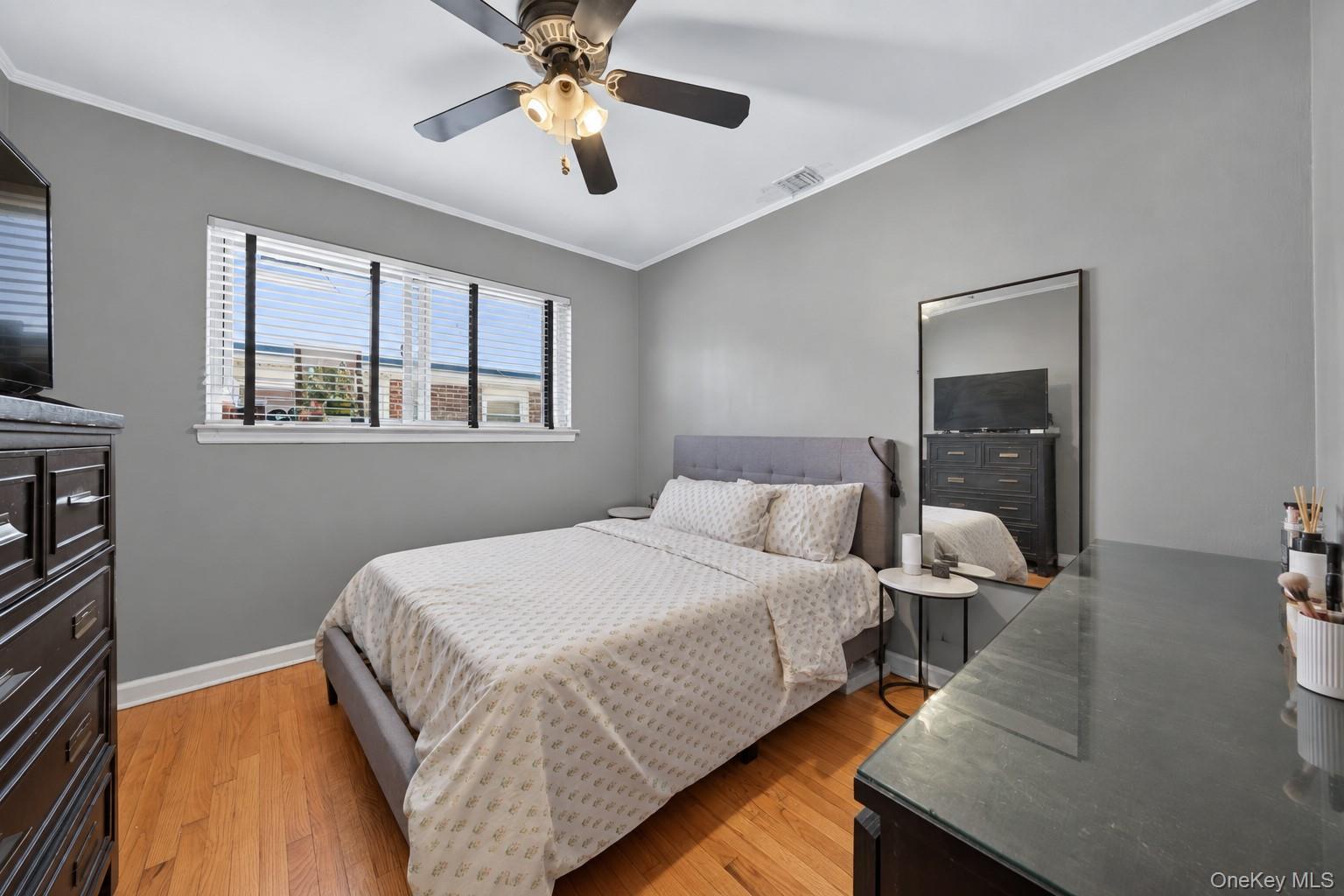 Single Family 193rd Street  Queens, NY 11358, MLS-1059075-8