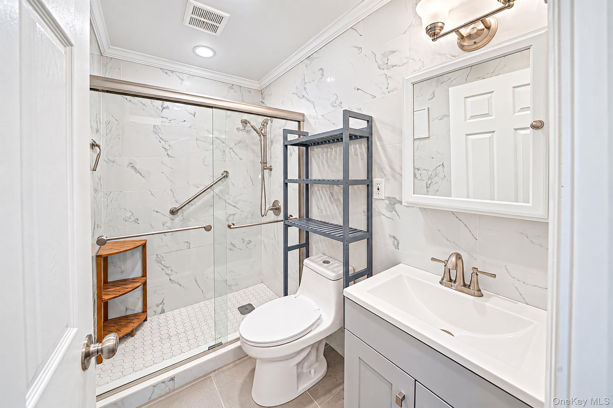 Single Family Mooney Pond Road  Suffolk County, NY 11784, MLS-1059086-16