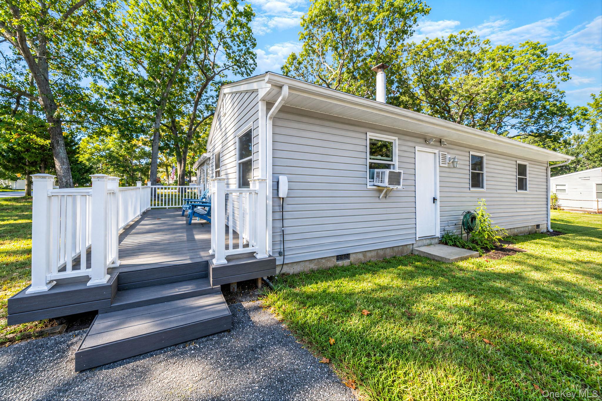 Single Family Mooney Pond Road  Suffolk County, NY 11784, MLS-1059086-2