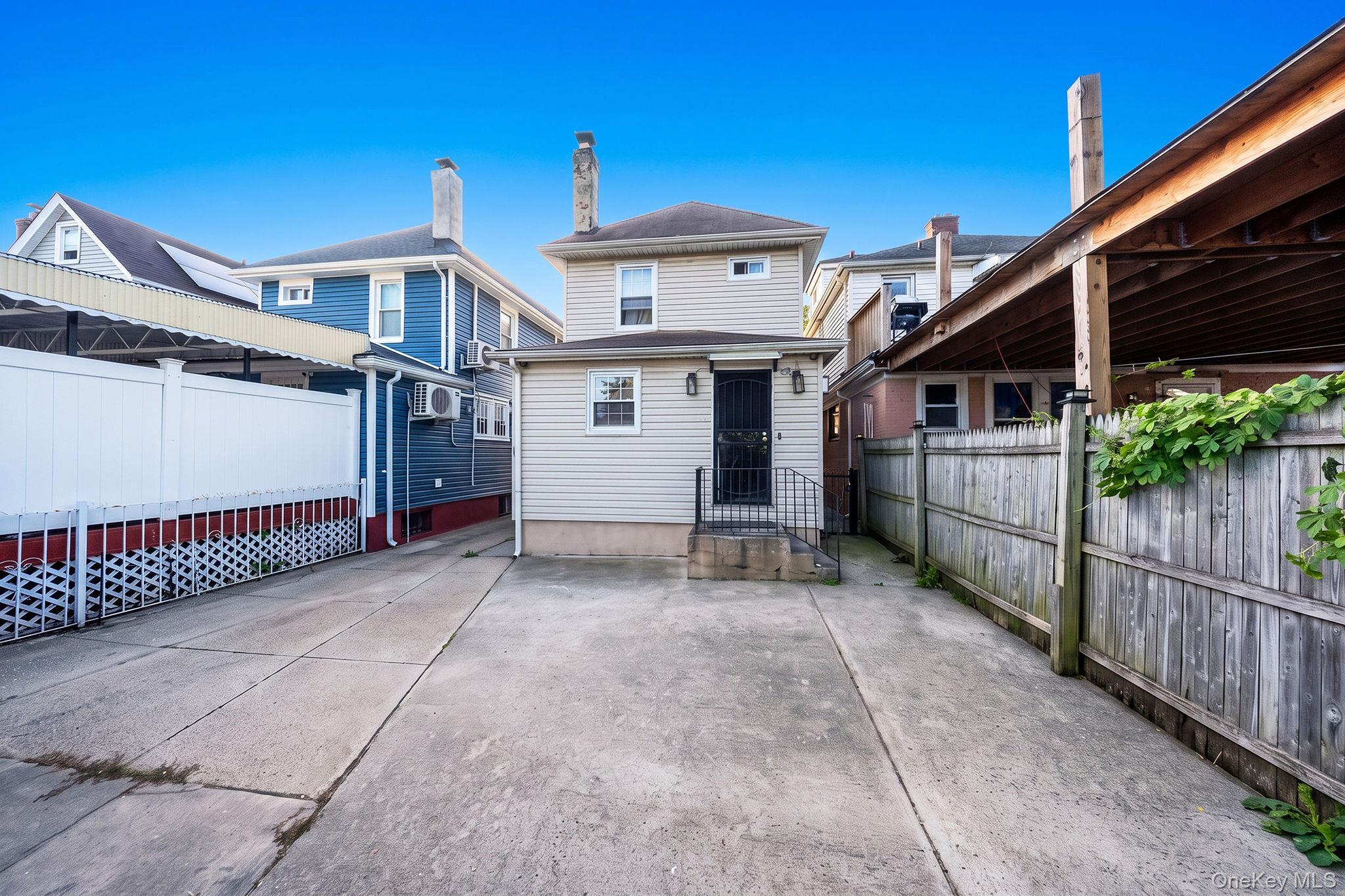 Single Family 115th Drive Queens, NY 11434, MLS-1059194-19