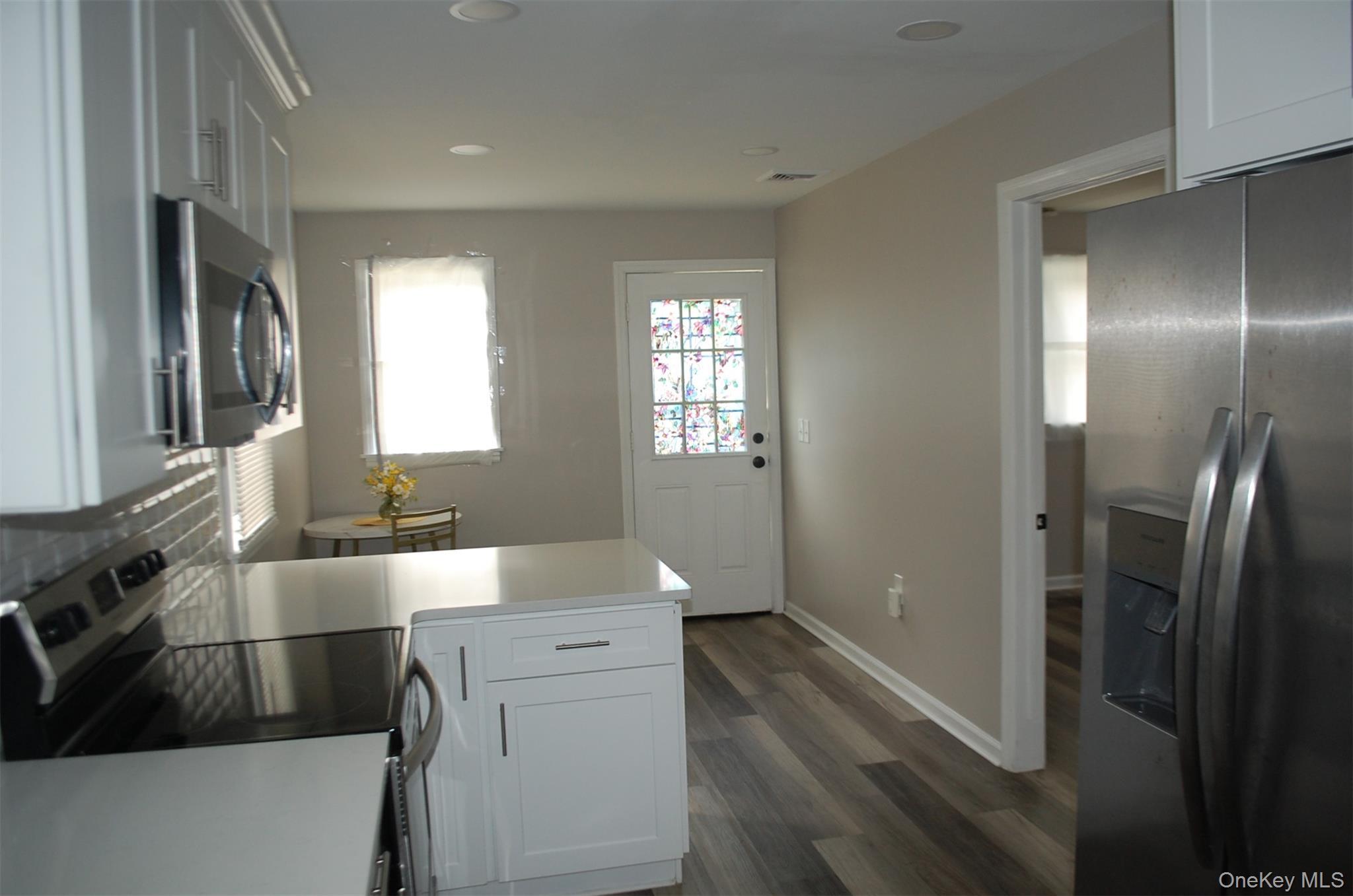 Single Family Huguenot Drive  Suffolk County, NY 11951, MLS-1059239-7