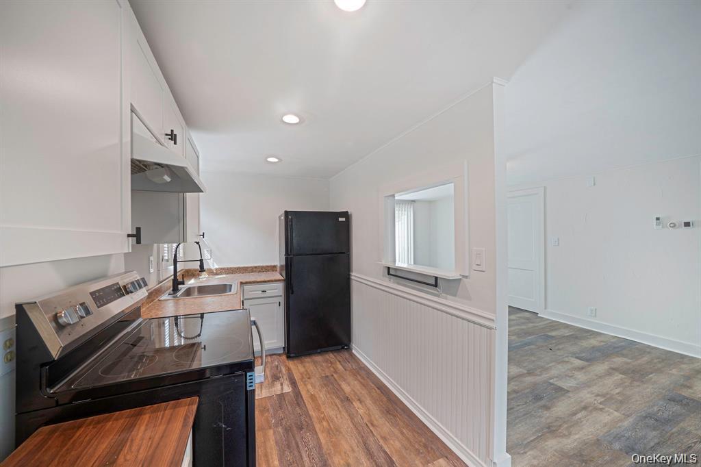 Single Family Dewey Street Suffolk County, NY 11776, MLS-1059245-8