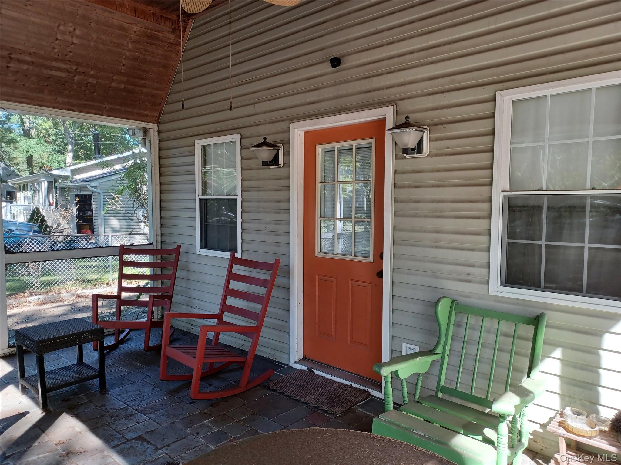 Single Family Jefferson Drive Suffolk County, NY 11951, MLS-1059252-3