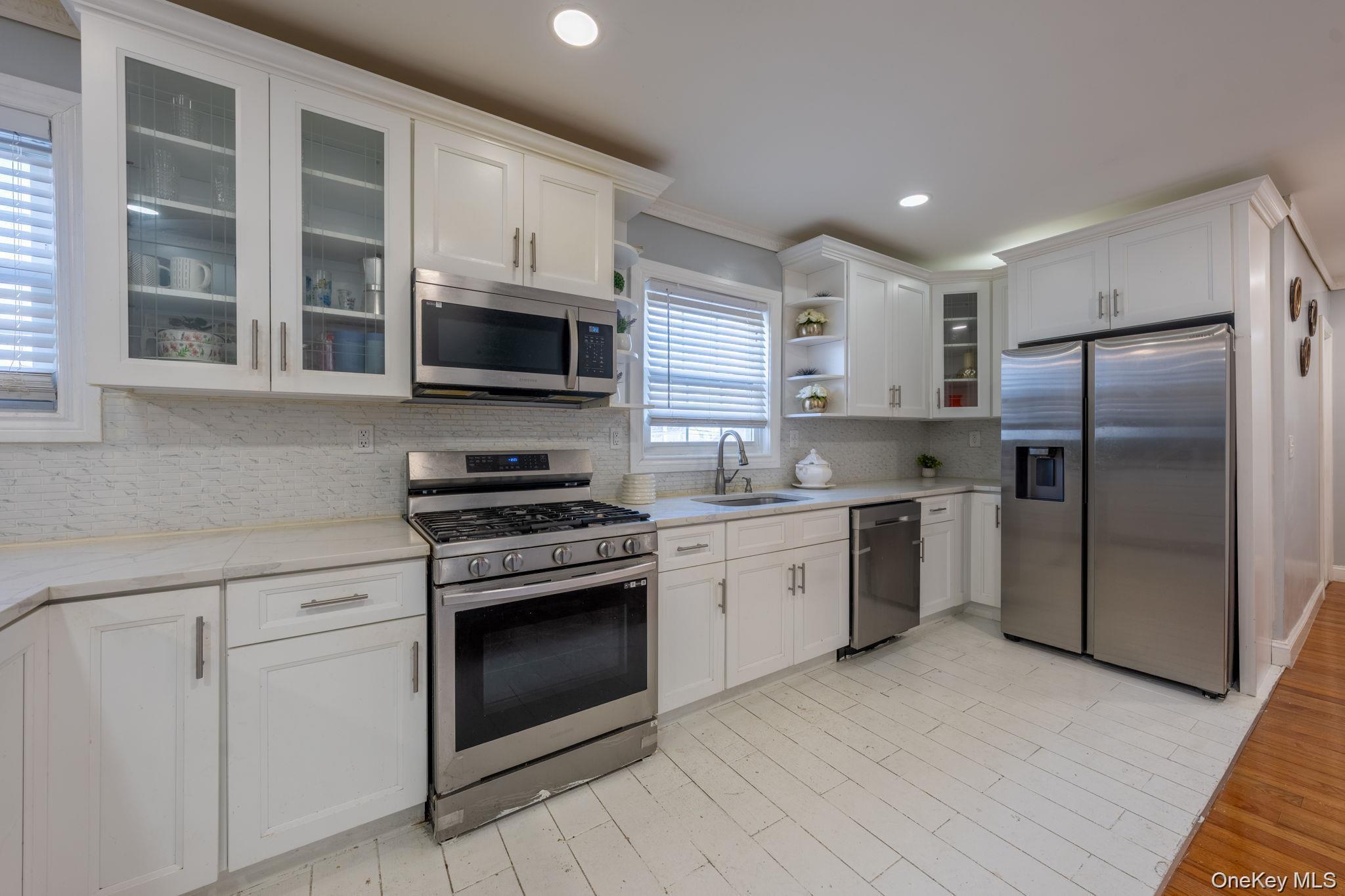 Single Family 221st Street  Queens, NY 11411, MLS-1059279-3