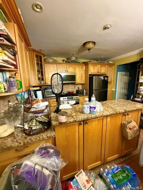 Single Family Barnes Avenue Bronx, NY 10470, MLS-1059286-5