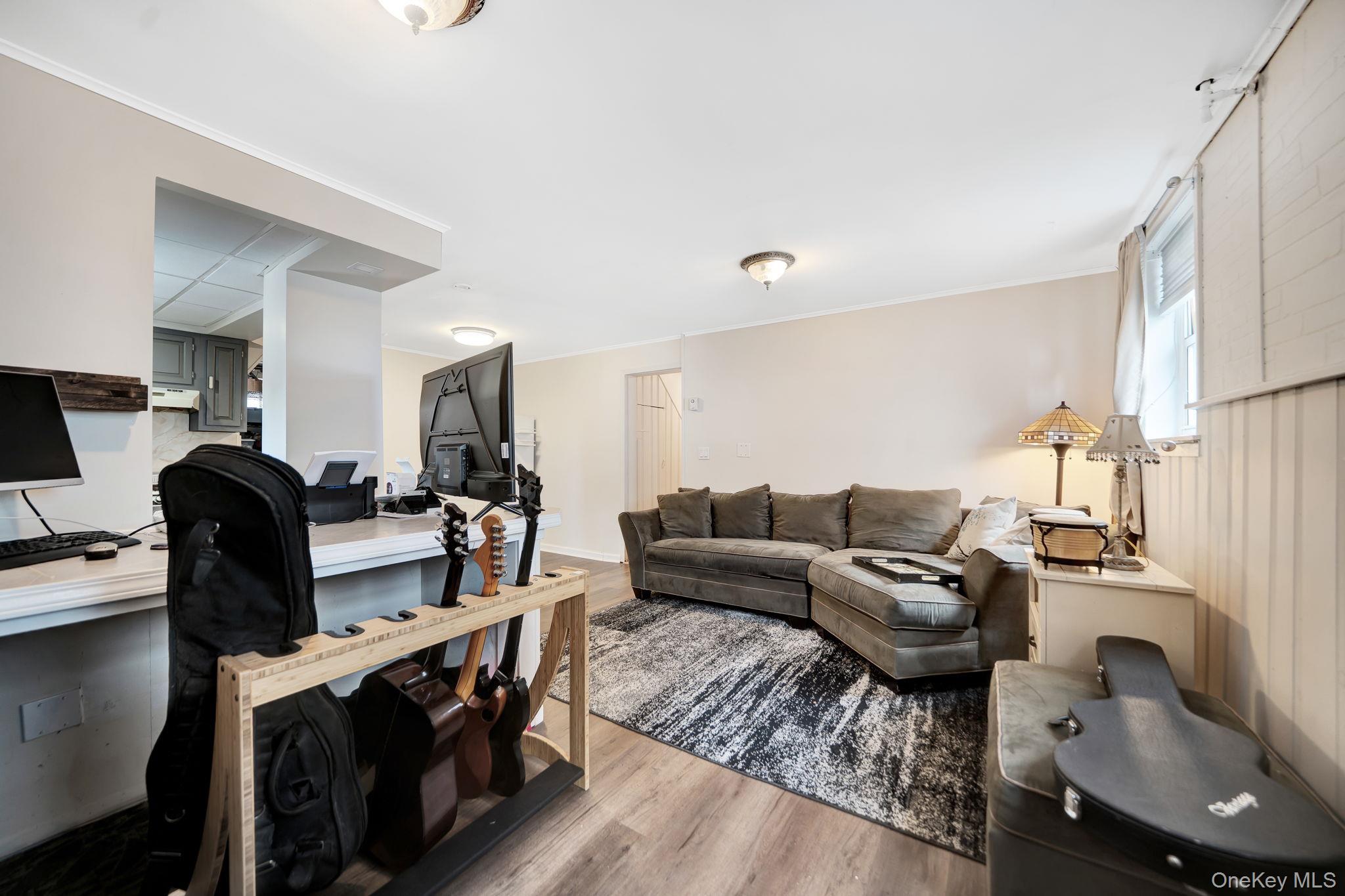 Single Family 86th Avenue Queens, NY 11001, MLS-1059287-21