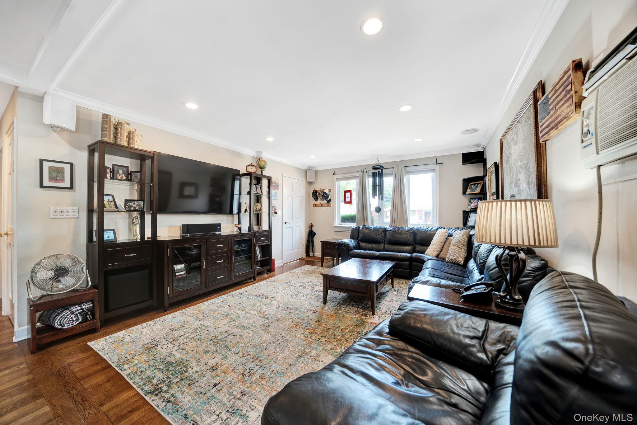 Single Family 86th Avenue Queens, NY 11001, MLS-1059287-7