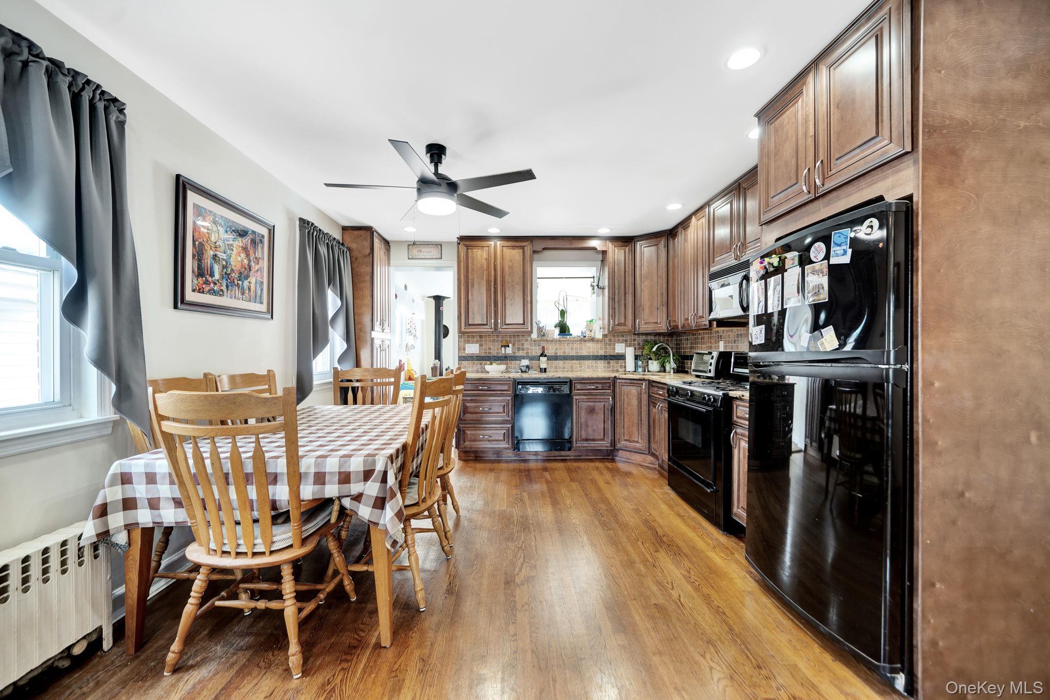 Single Family 86th Avenue Queens, NY 11001, MLS-1059287-8