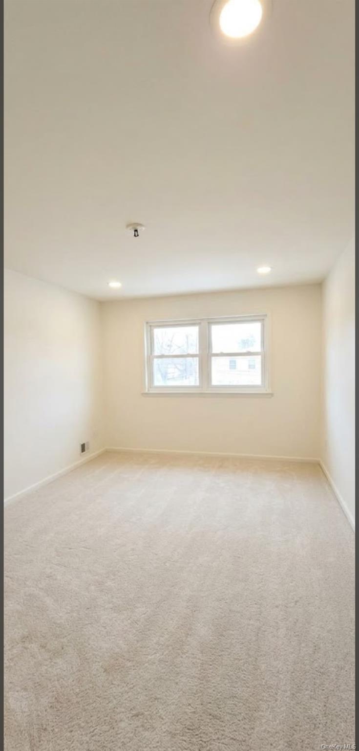 Single Family E 216th Street Bronx, NY 10467, MLS-1059303-10