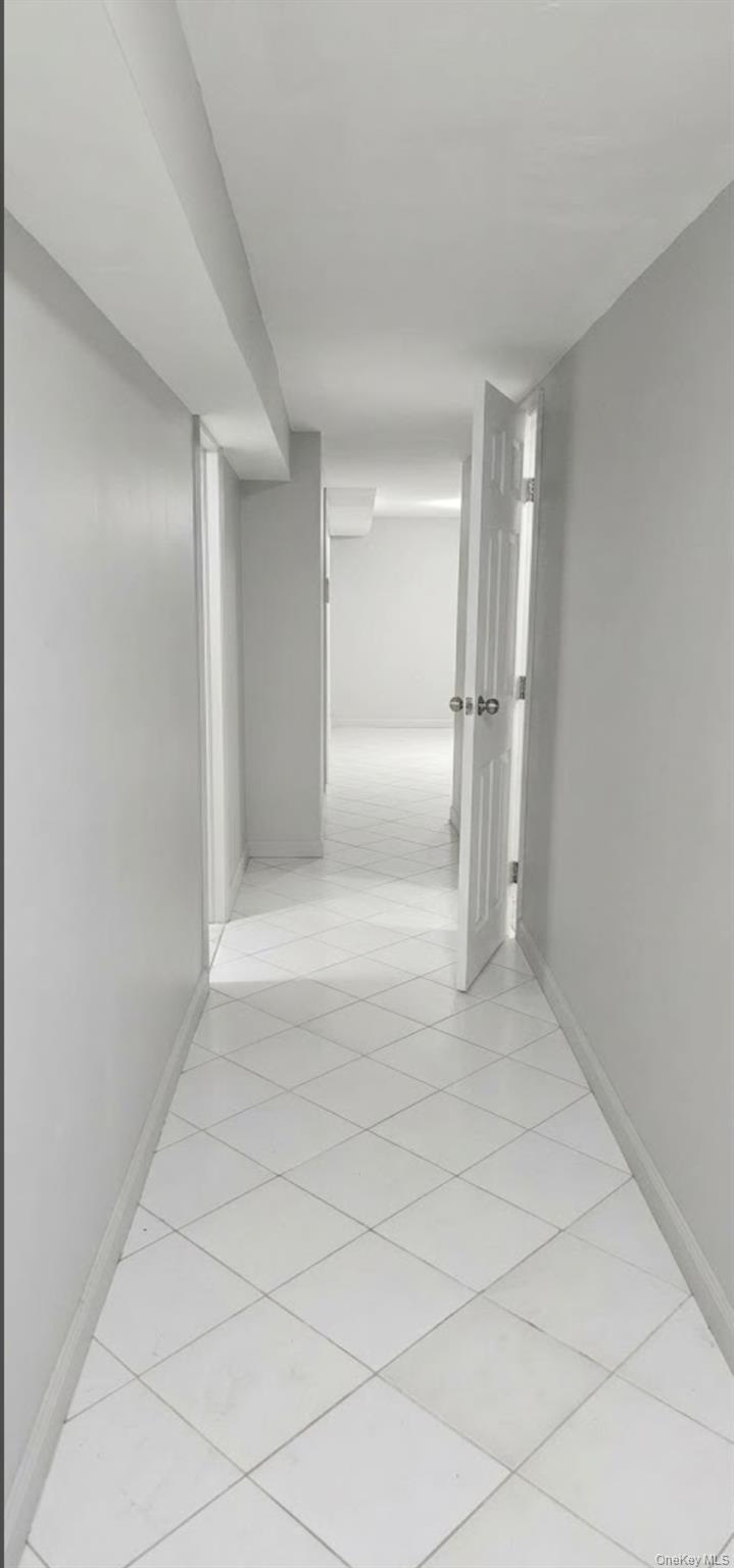 Single Family E 216th Street Bronx, NY 10467, MLS-1059303-15