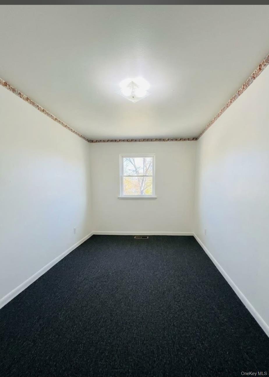 Single Family E 216th Street Bronx, NY 10467, MLS-1059303-21