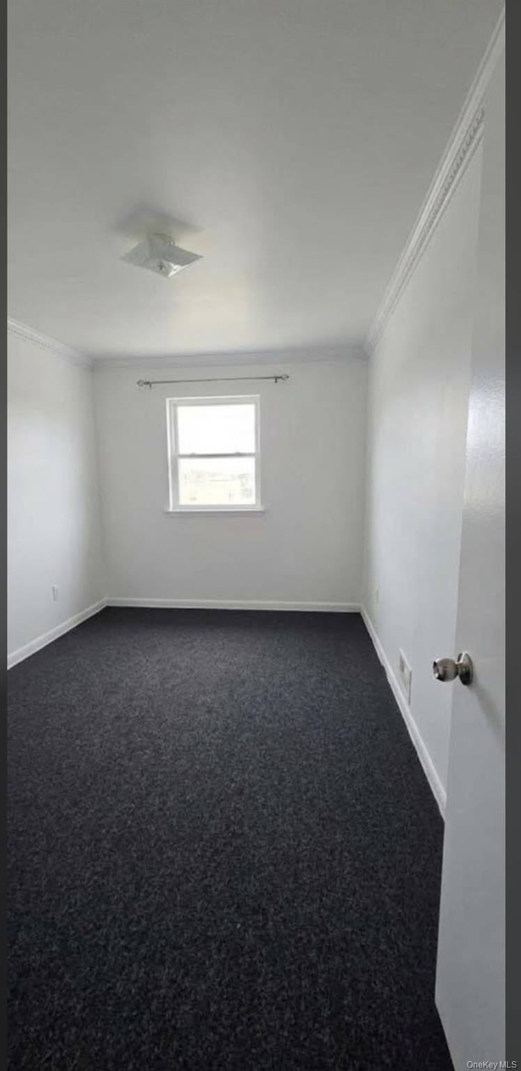 Single Family E 216th Street Bronx, NY 10467, MLS-1059303-23
