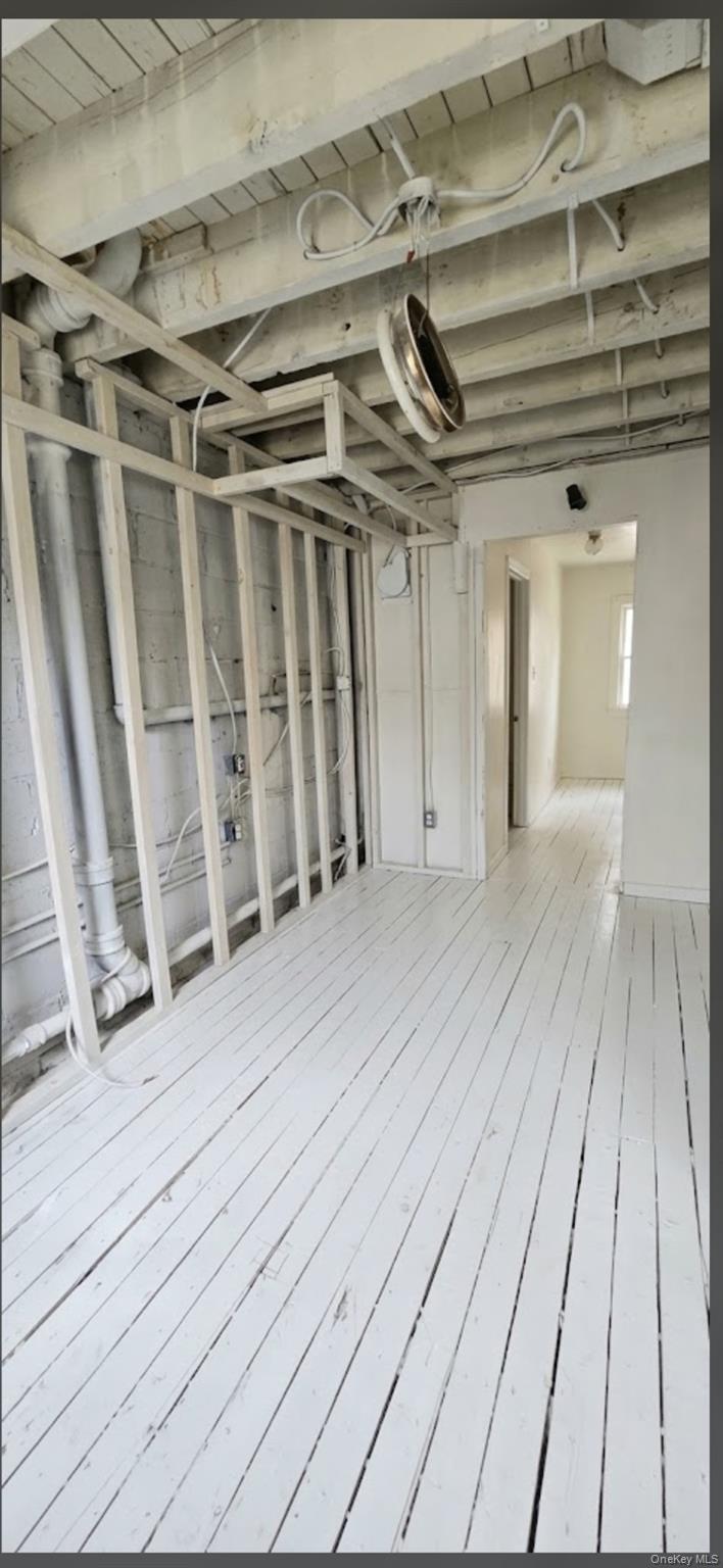 Single Family E 216th Street Bronx, NY 10467, MLS-1059303-4