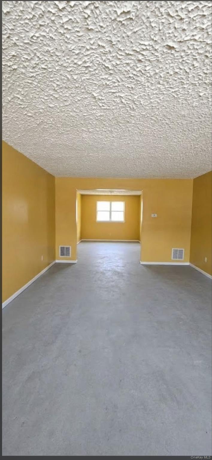 Single Family E 216th Street Bronx, NY 10467, MLS-1059303-6