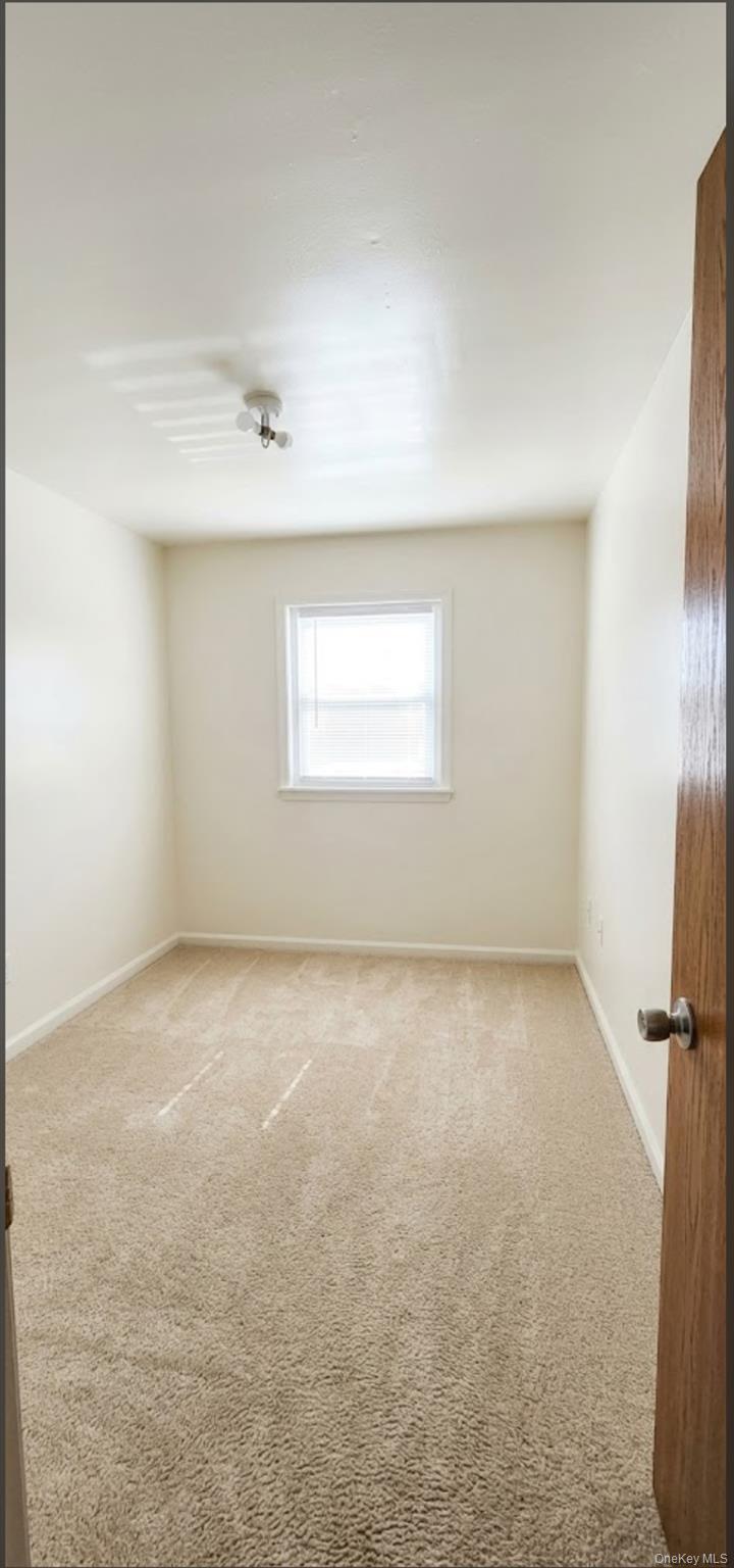 Single Family E 216th Street Bronx, NY 10467, MLS-1059303-9