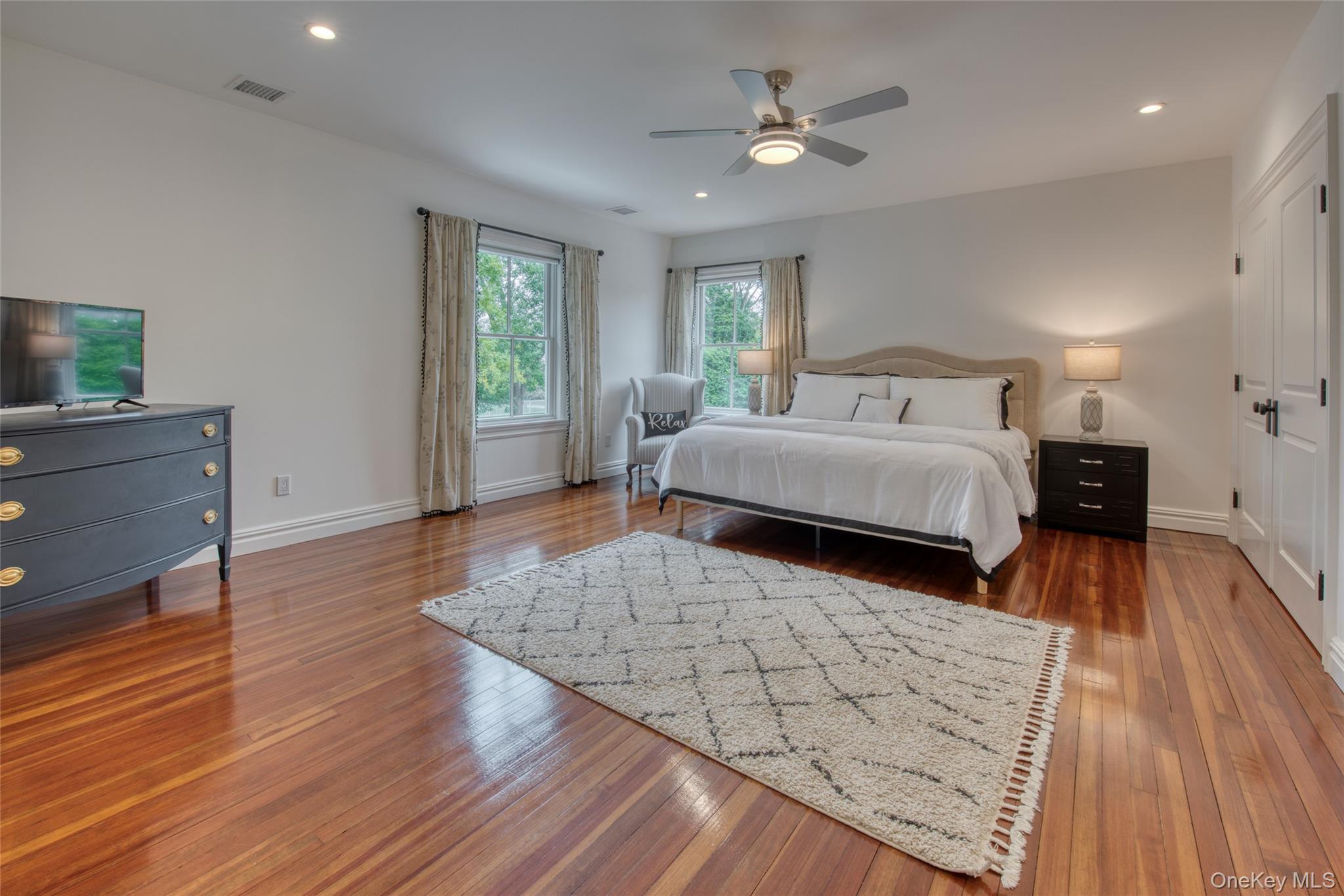 Single Family S Country Road Suffolk County, NY 11960, MLS-1059337-14