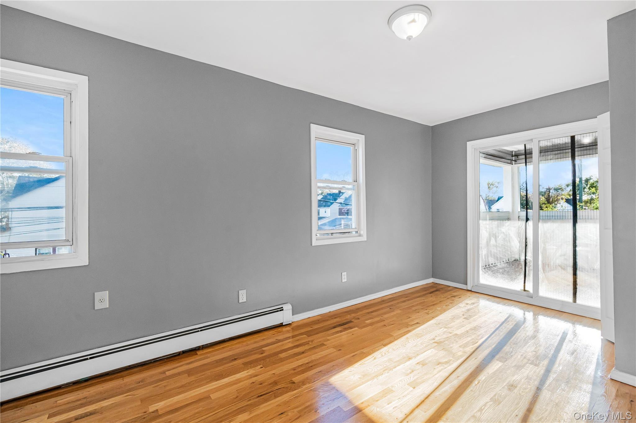 Single Family 209th Street Queens, NY 11429, MLS-1059353-10