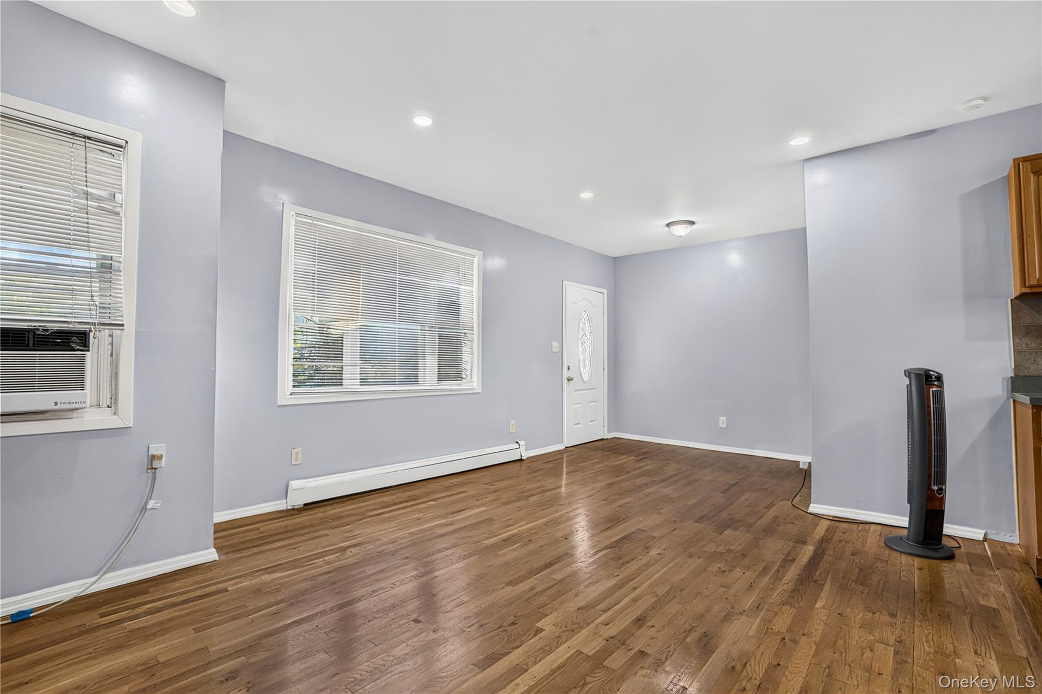 Single Family 209th Street Queens, NY 11429, MLS-1059353-4