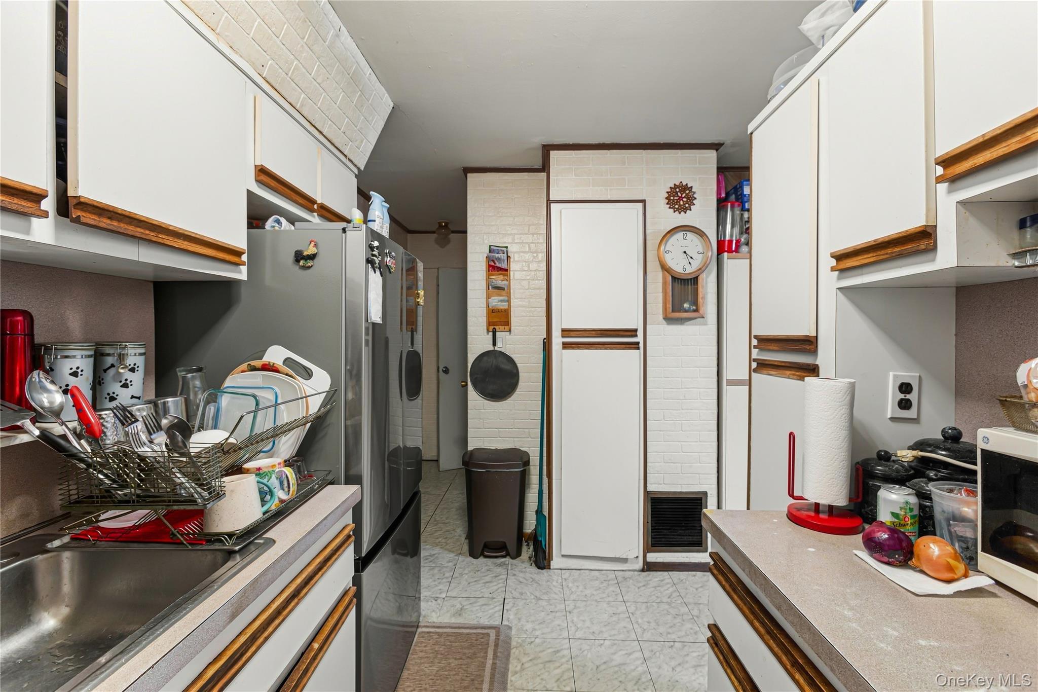 Single Family 148th Road  Queens, NY 11422, MLS-1059385-12