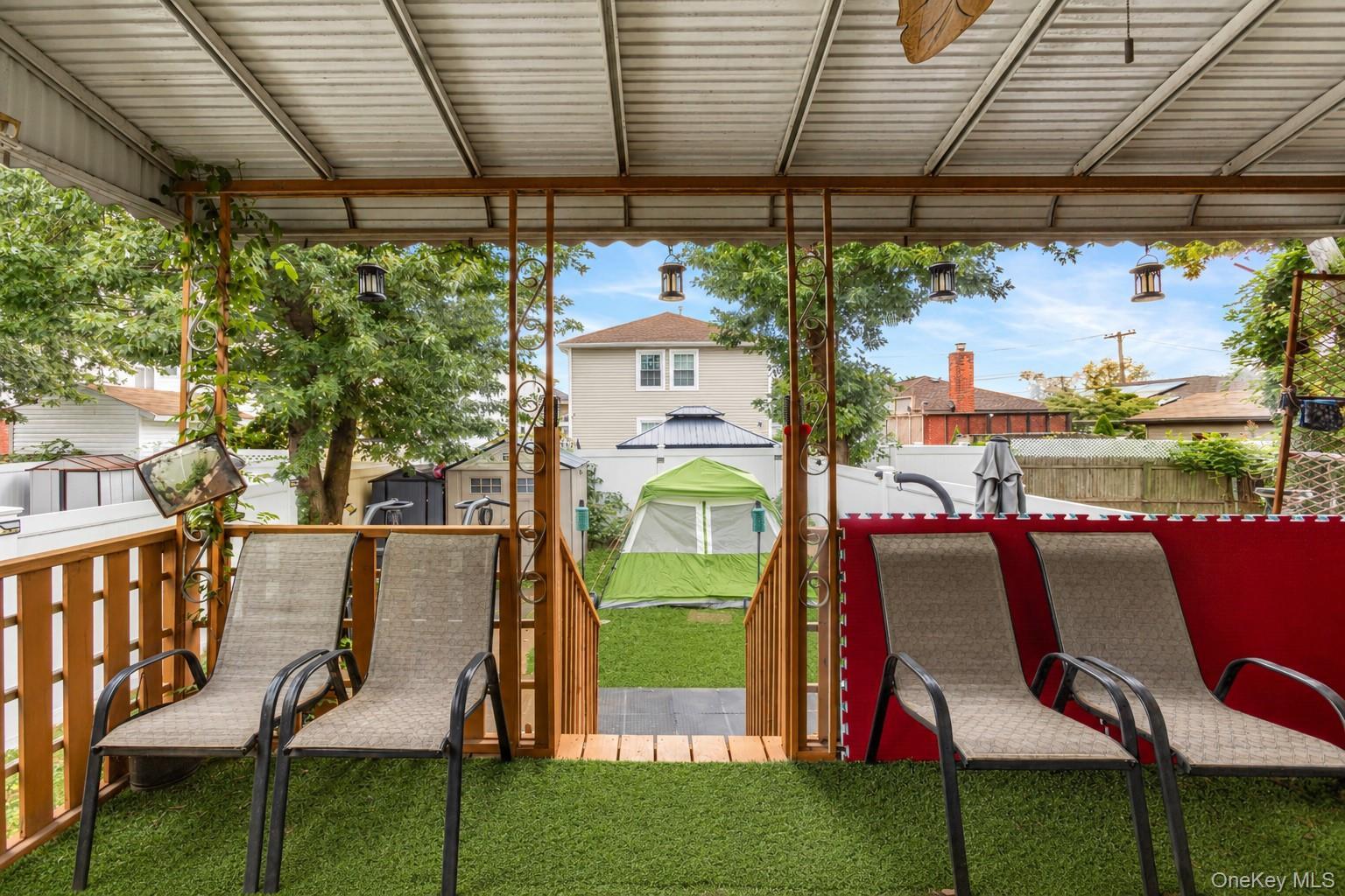 Single Family 148th Road  Queens, NY 11422, MLS-1059385-17