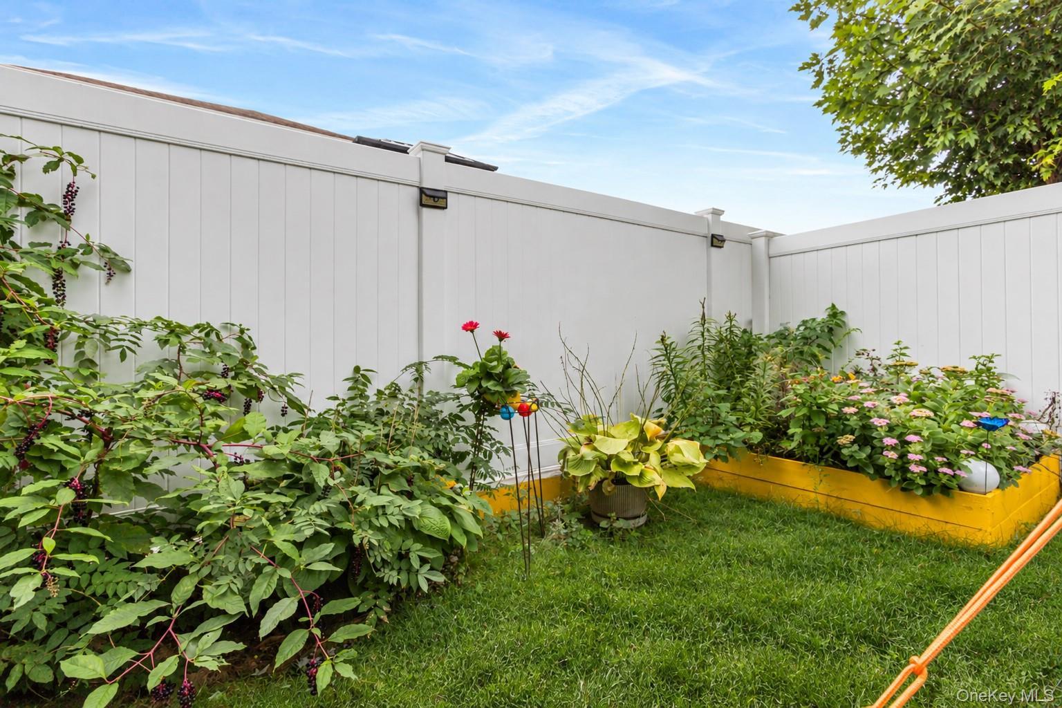 Single Family 148th Road  Queens, NY 11422, MLS-1059385-19