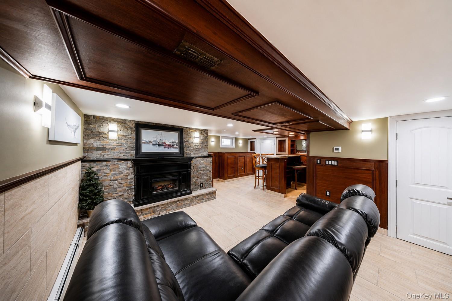 Single Family Amboy Road Staten Island, NY 10312, MLS-1059393-26