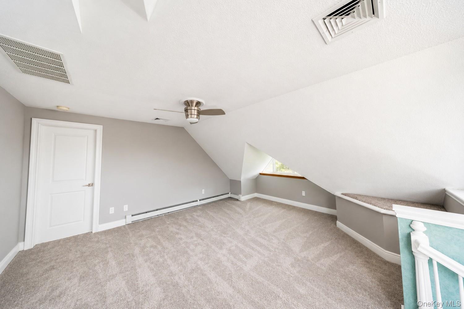 Single Family Amboy Road Staten Island, NY 10312, MLS-1059393-48