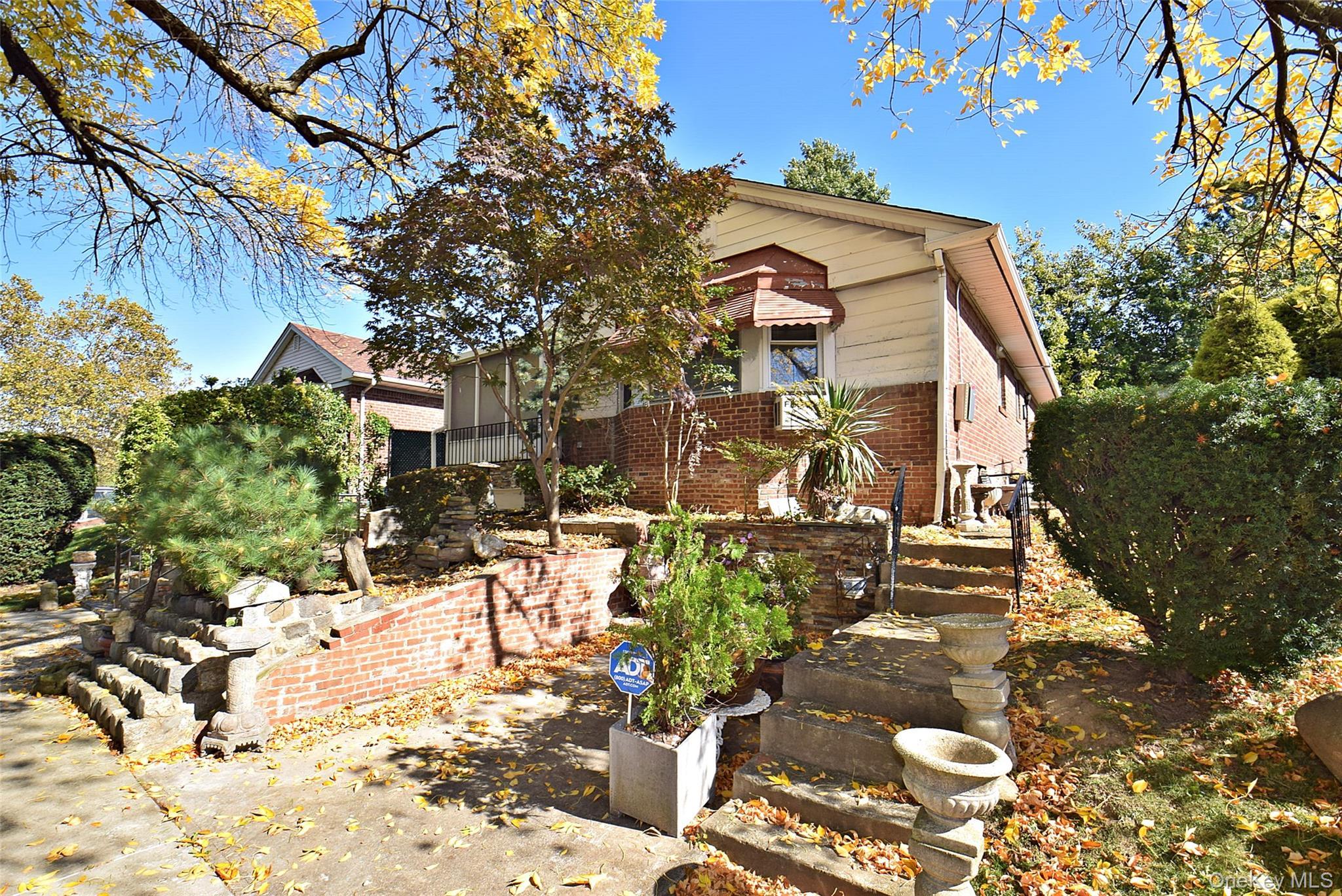 Single Family 228th Street  Queens, NY 11364, MLS-1059405-25