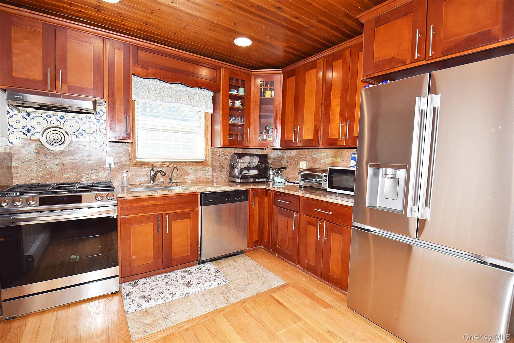 Single Family 228th Street Queens, NY 11364, MLS-1059405-7