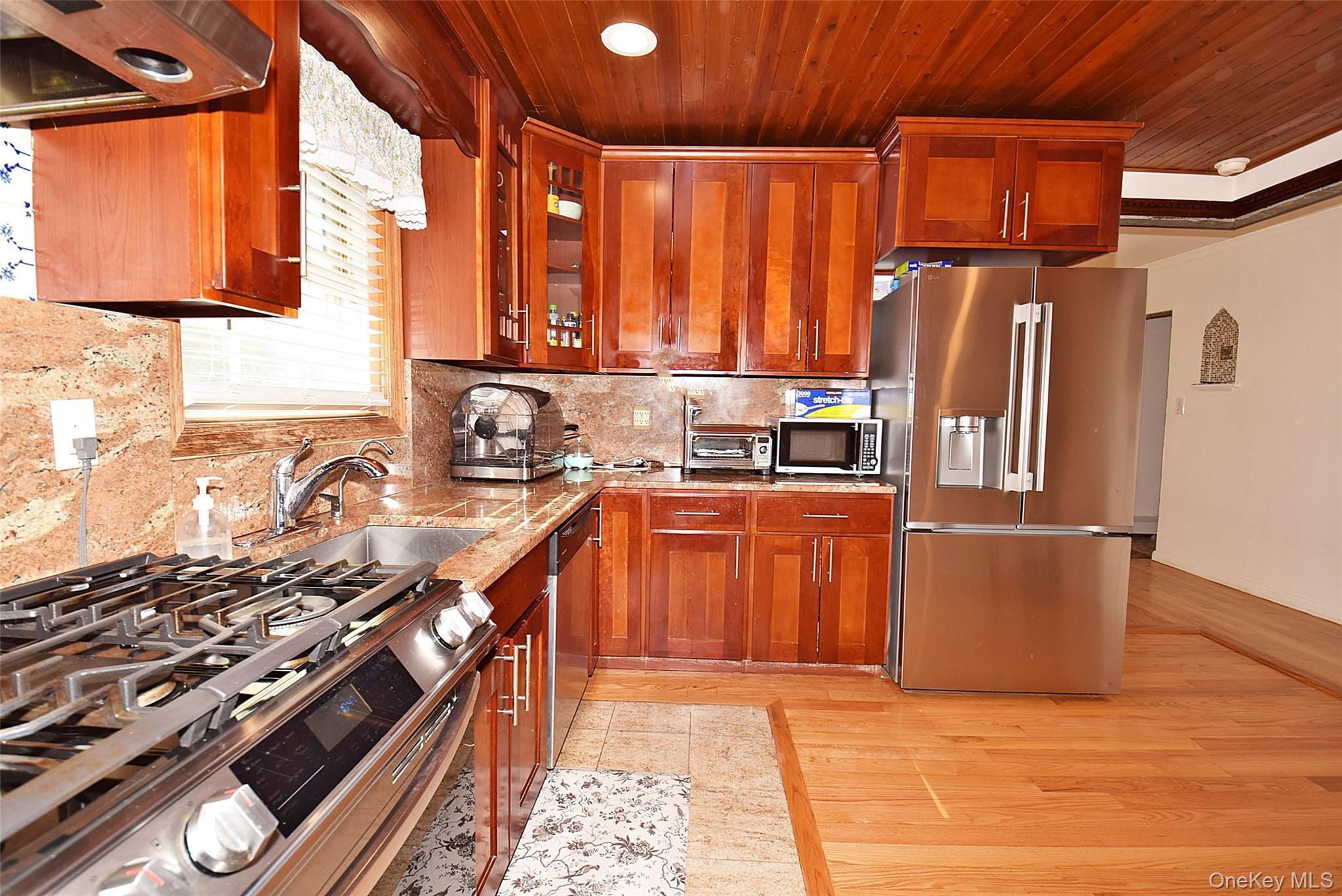 Single Family 228th Street Queens, NY 11364, MLS-1059405-8