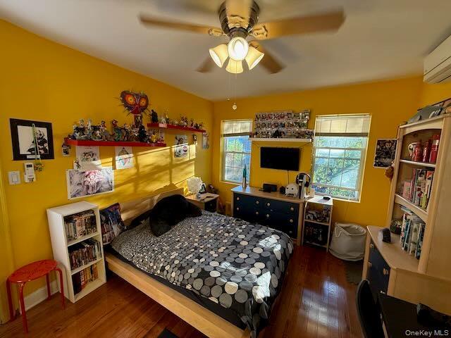 Single Family 83rd Place Queens, NY 11379, MLS-1059411-42