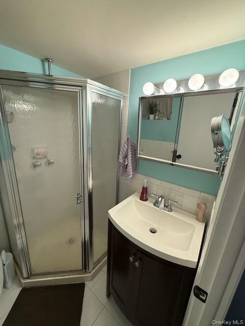 Single Family 83rd Place Queens, NY 11379, MLS-1059411-44