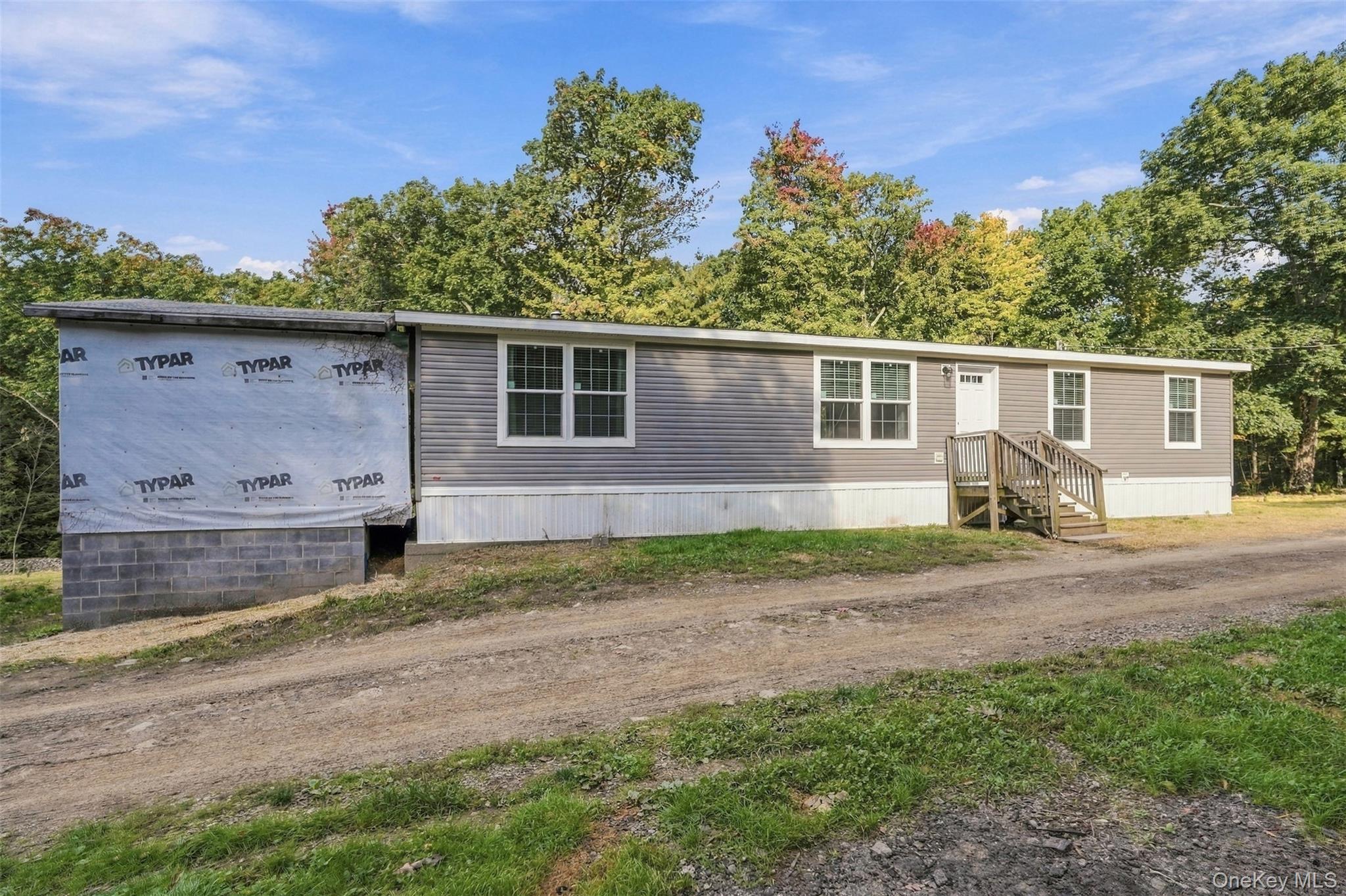Single Family Braziel Heights  Ulster County, NY 12446, MLS-1059494-2