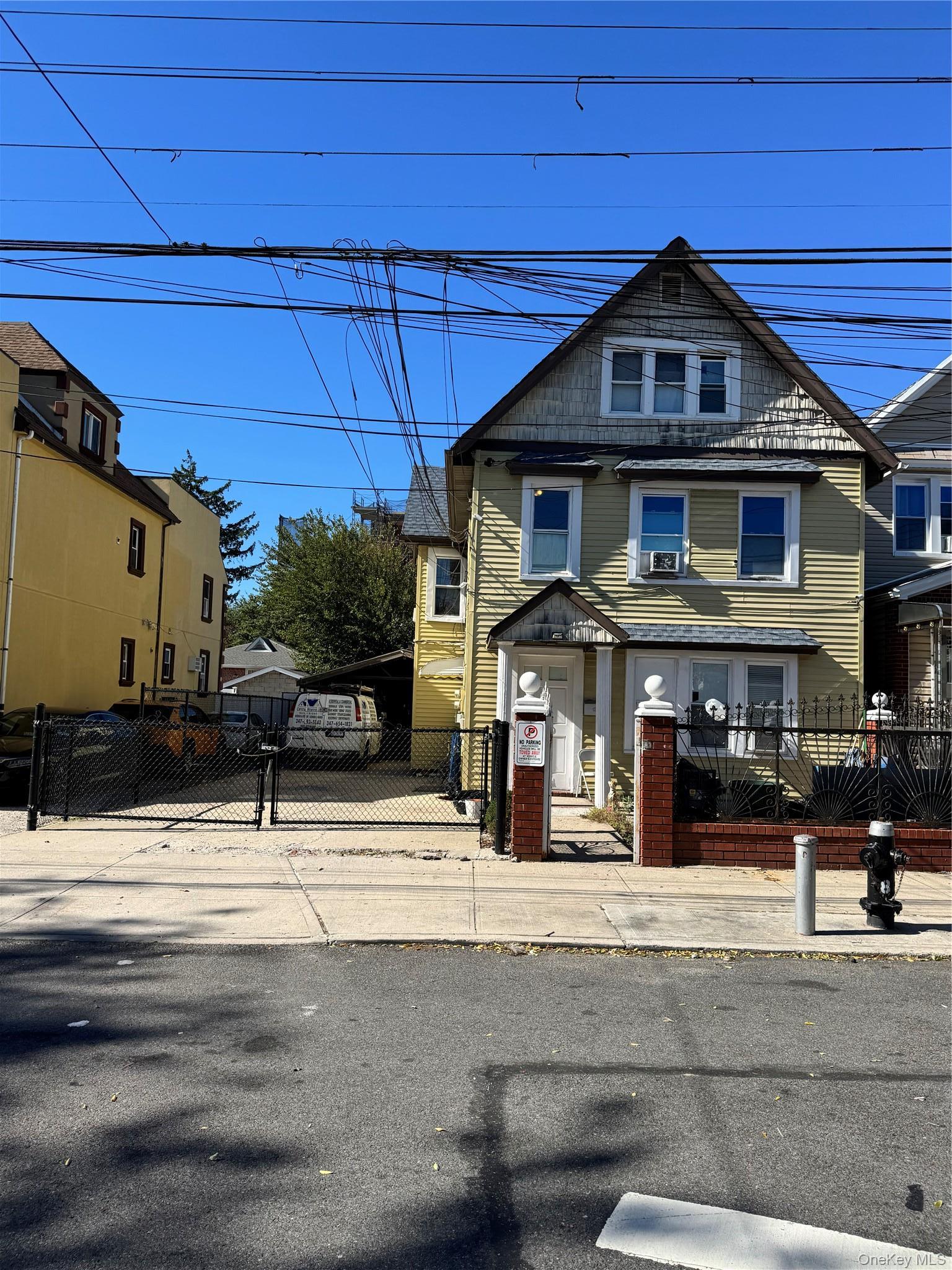 Single Family 126th Street Queens, NY 11419, MLS-1059499-2