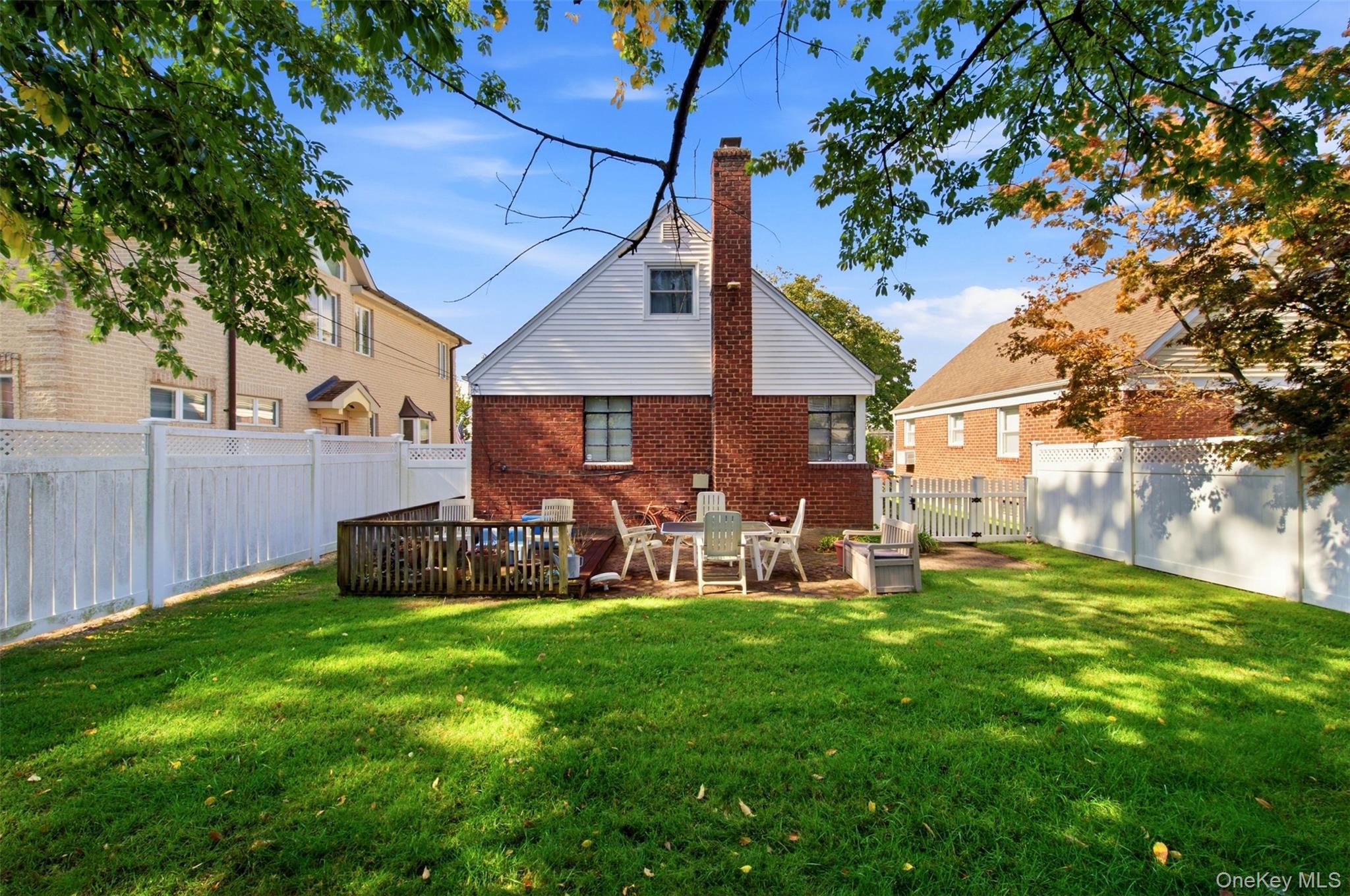 Single Family 259th Street Queens, NY 11004, MLS-1059547-12