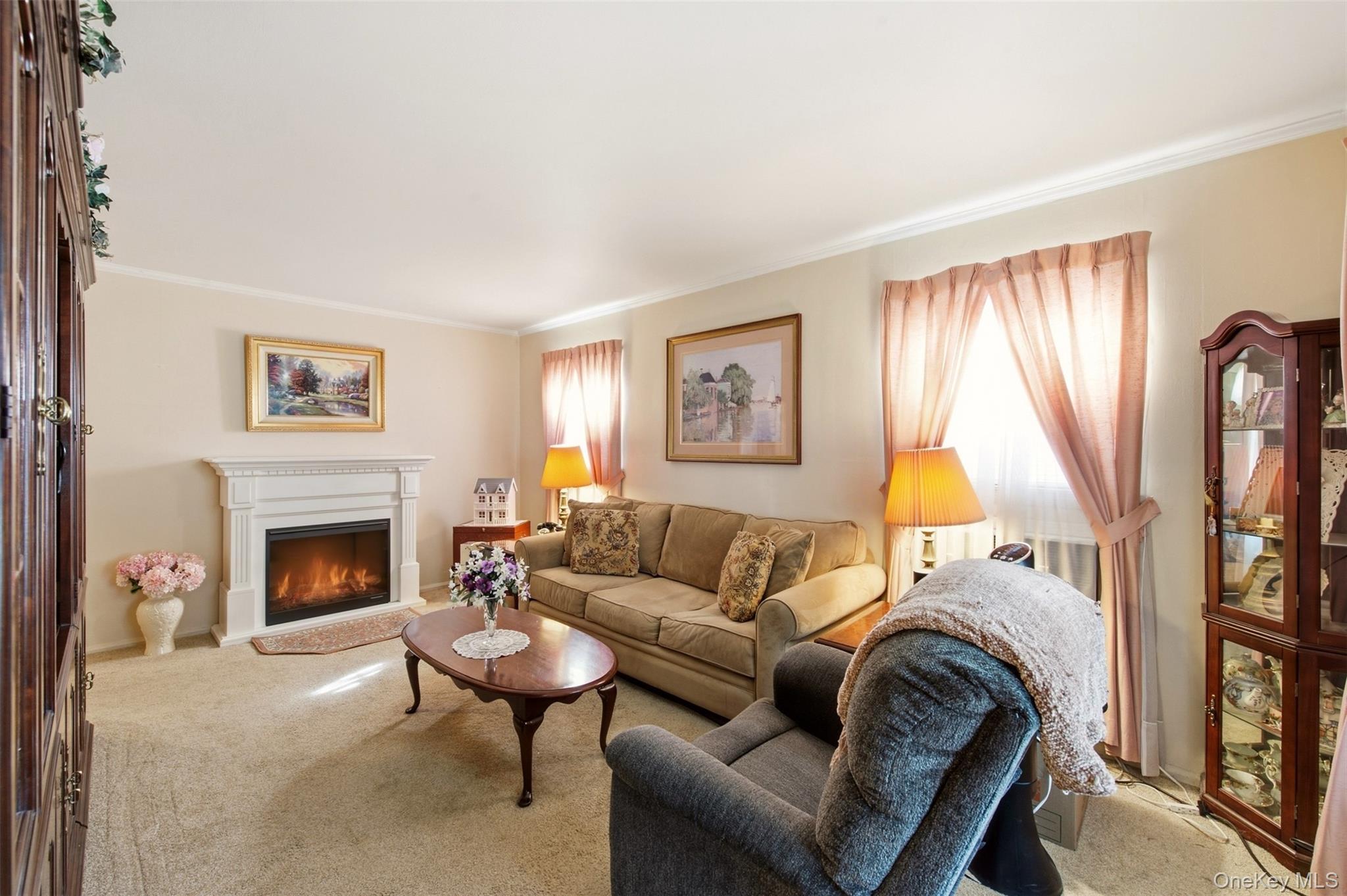 Single Family 259th Street Queens, NY 11004, MLS-1059547-4