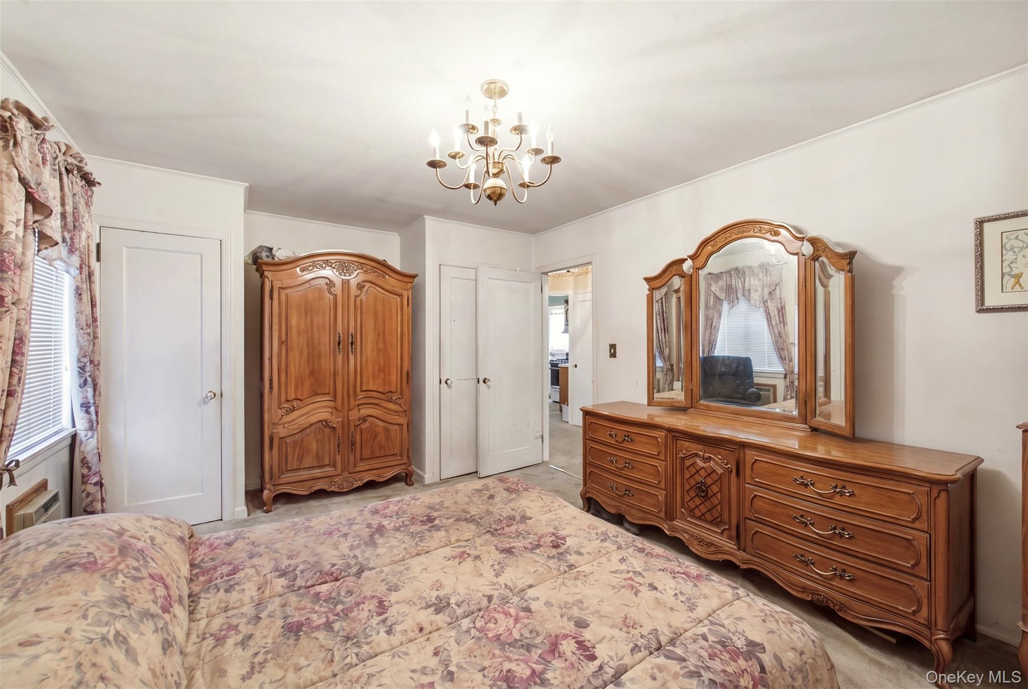 Single Family 259th Street Queens, NY 11004, MLS-1059547-8