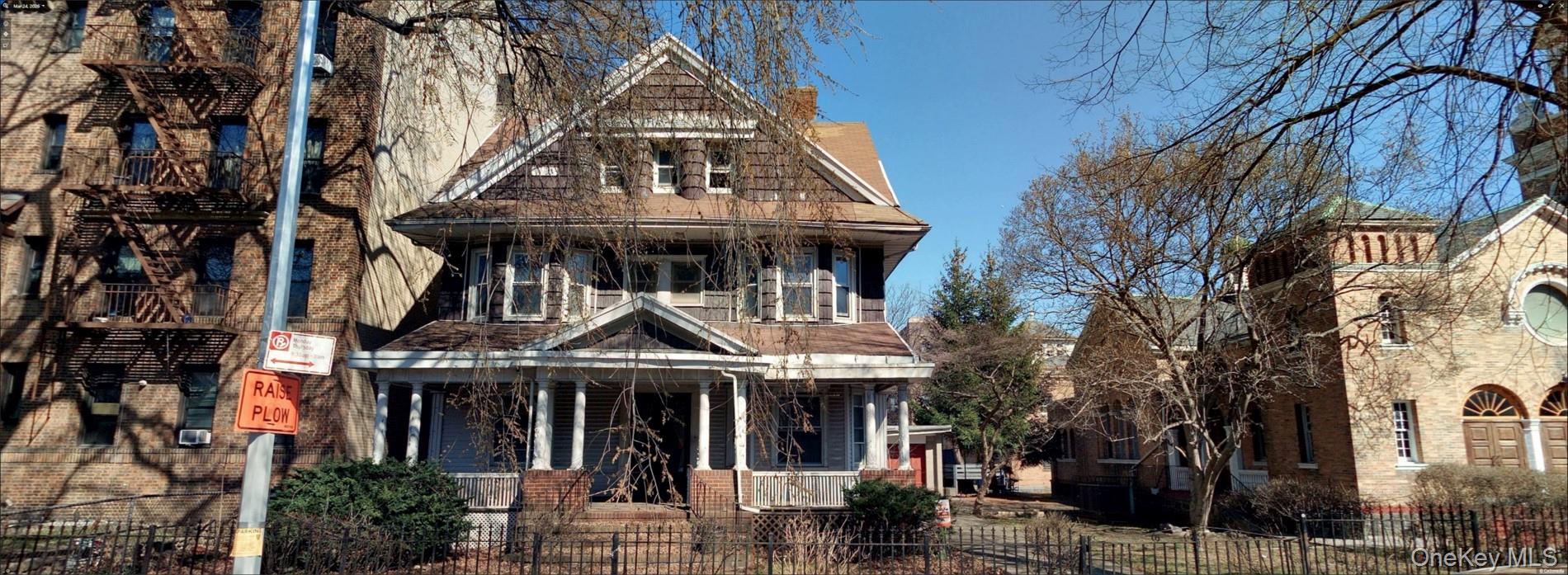 Single Family Lincoln Road  Brooklyn, NY 11225, MLS-1059590-8