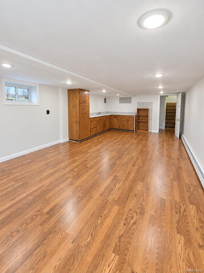 Single Family Whitelaw Street Queens, NY 11417, MLS-1059620-22