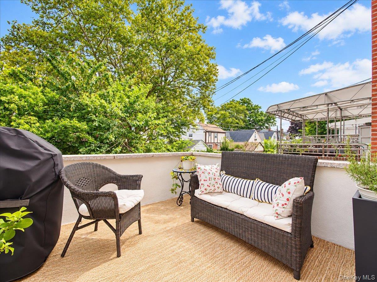 Single Family Utopia Parkway  Queens, NY 11366, MLS-1059695-12