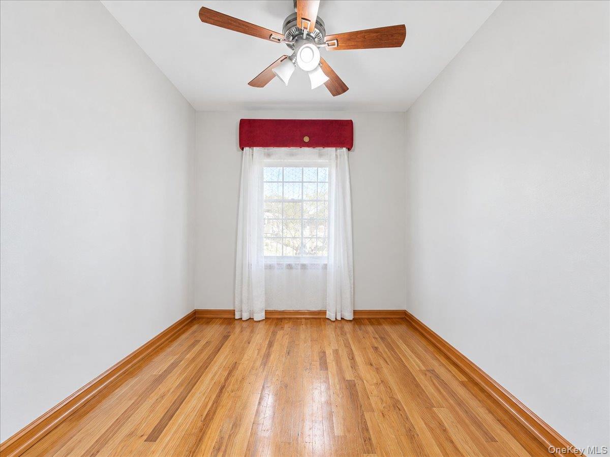 Single Family Utopia Parkway  Queens, NY 11366, MLS-1059695-18