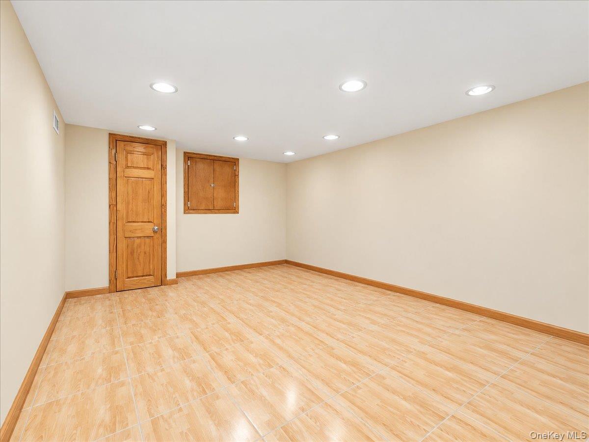Single Family Utopia Parkway  Queens, NY 11366, MLS-1059695-19