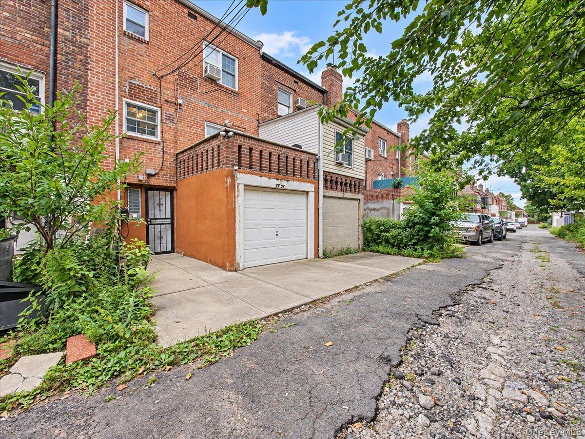 Single Family Utopia Parkway  Queens, NY 11366, MLS-1059695-26