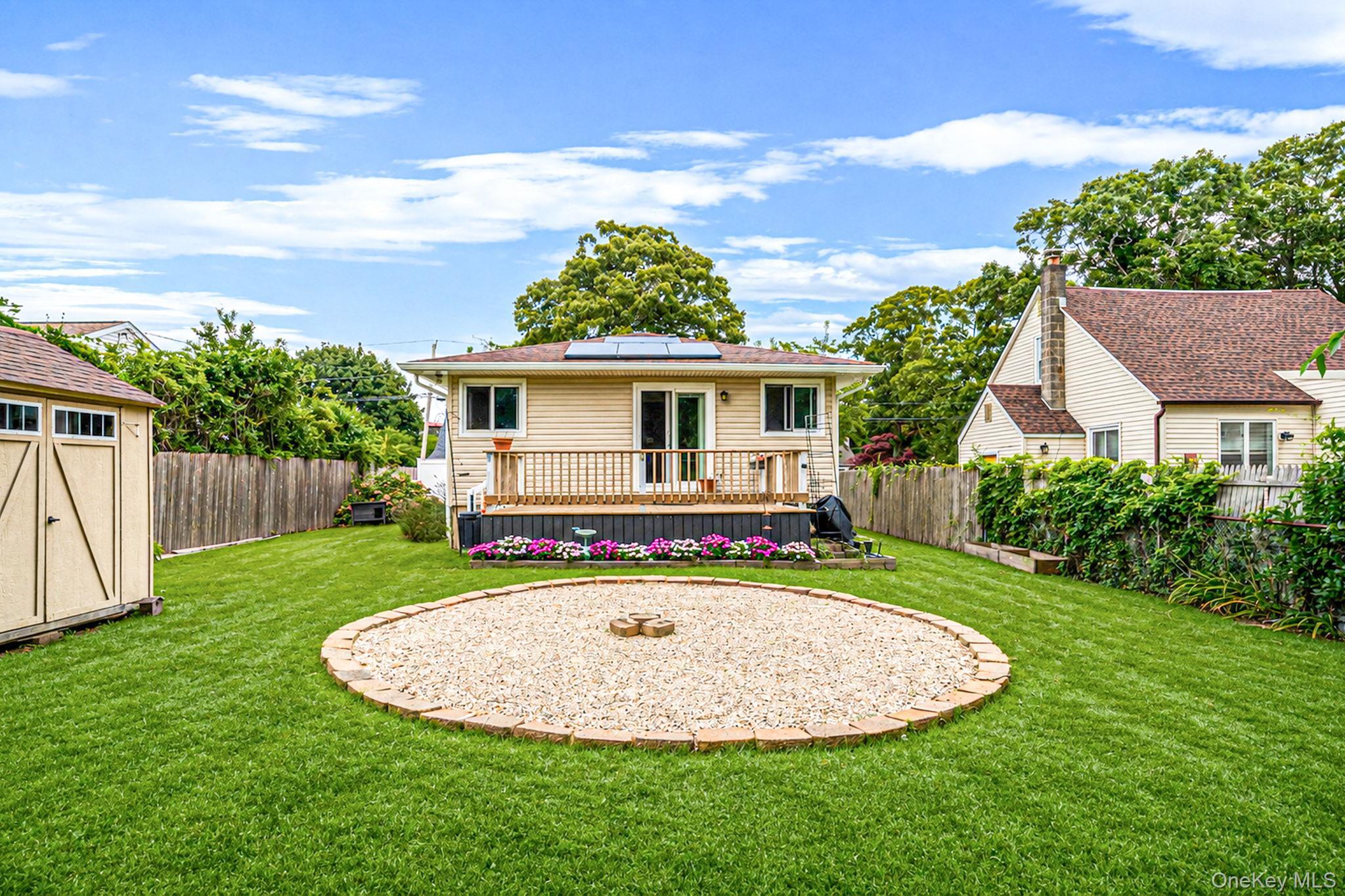 Single Family Trafalgar Drive  Suffolk County, NY 11967, MLS-1059794-27
