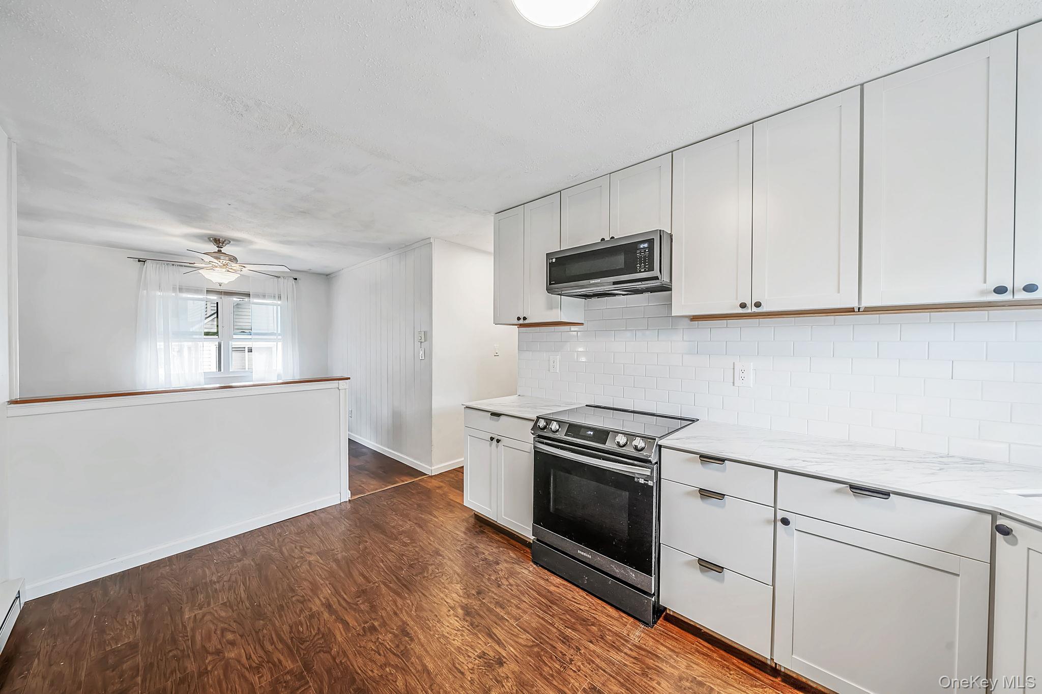 Single Family Trafalgar Drive  Suffolk County, NY 11967, MLS-1059794-5