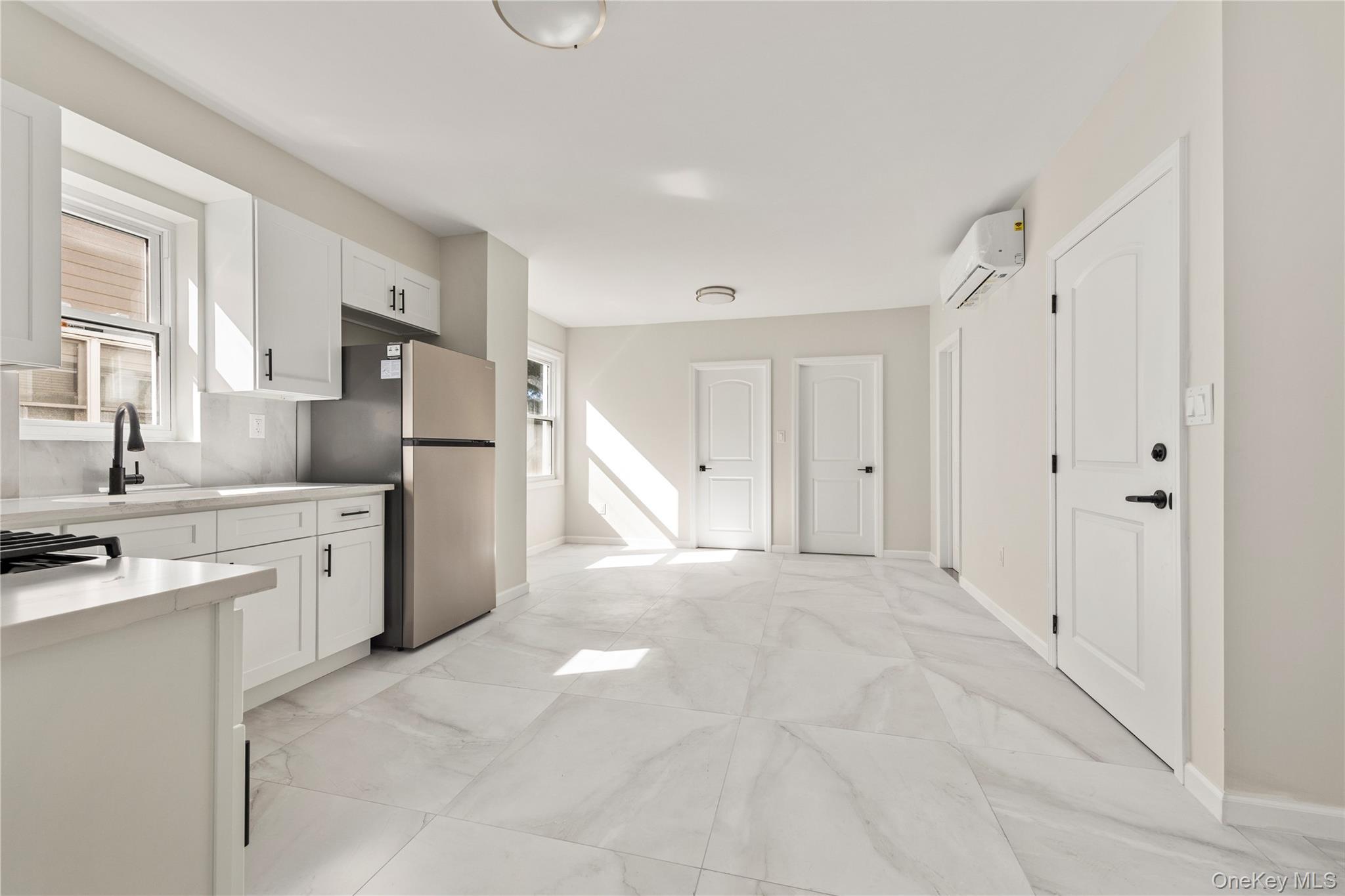 Single Family 126th Street Queens, NY 11356, MLS-1059809-11