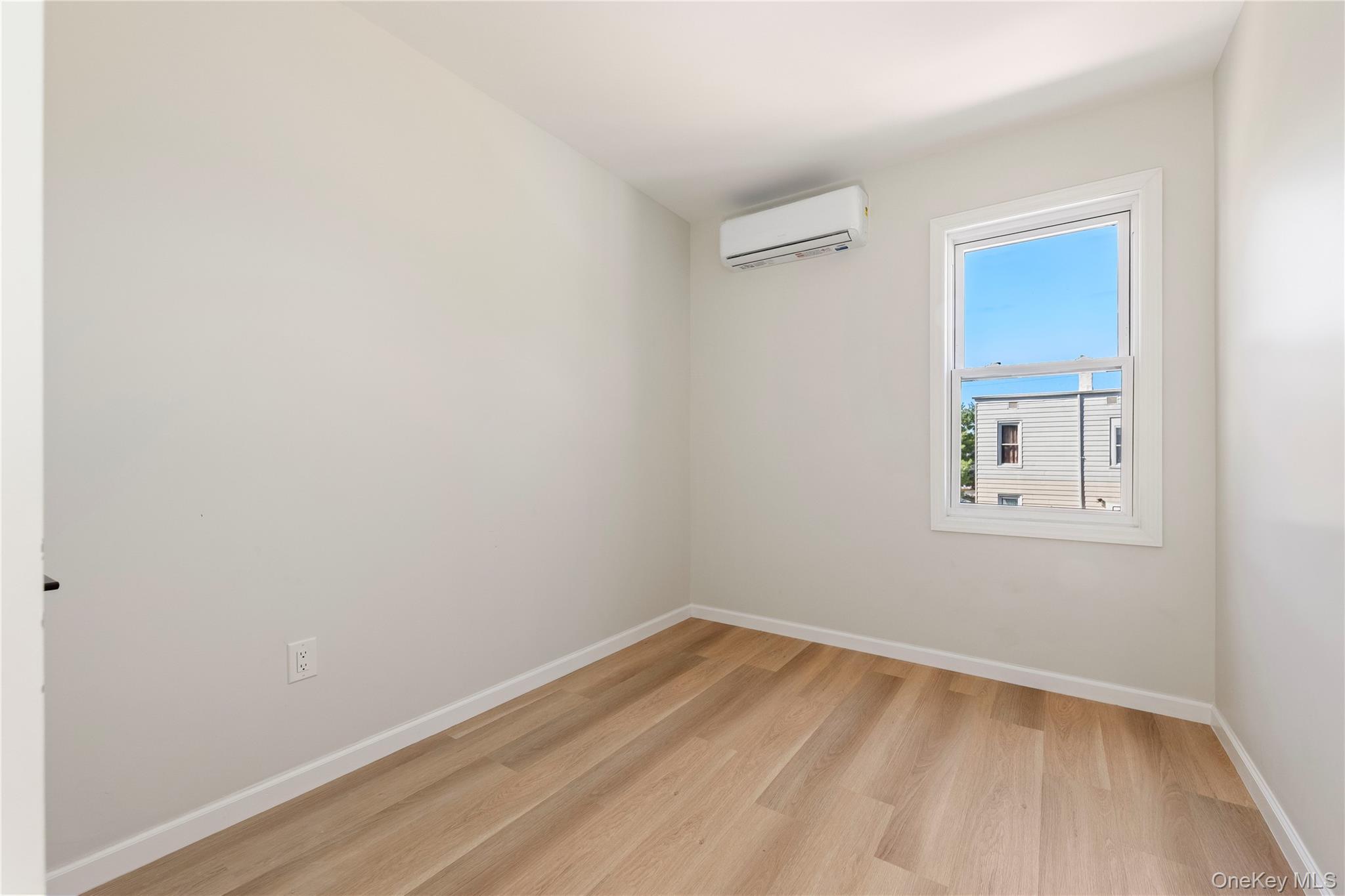Single Family 126th Street Queens, NY 11356, MLS-1059809-14