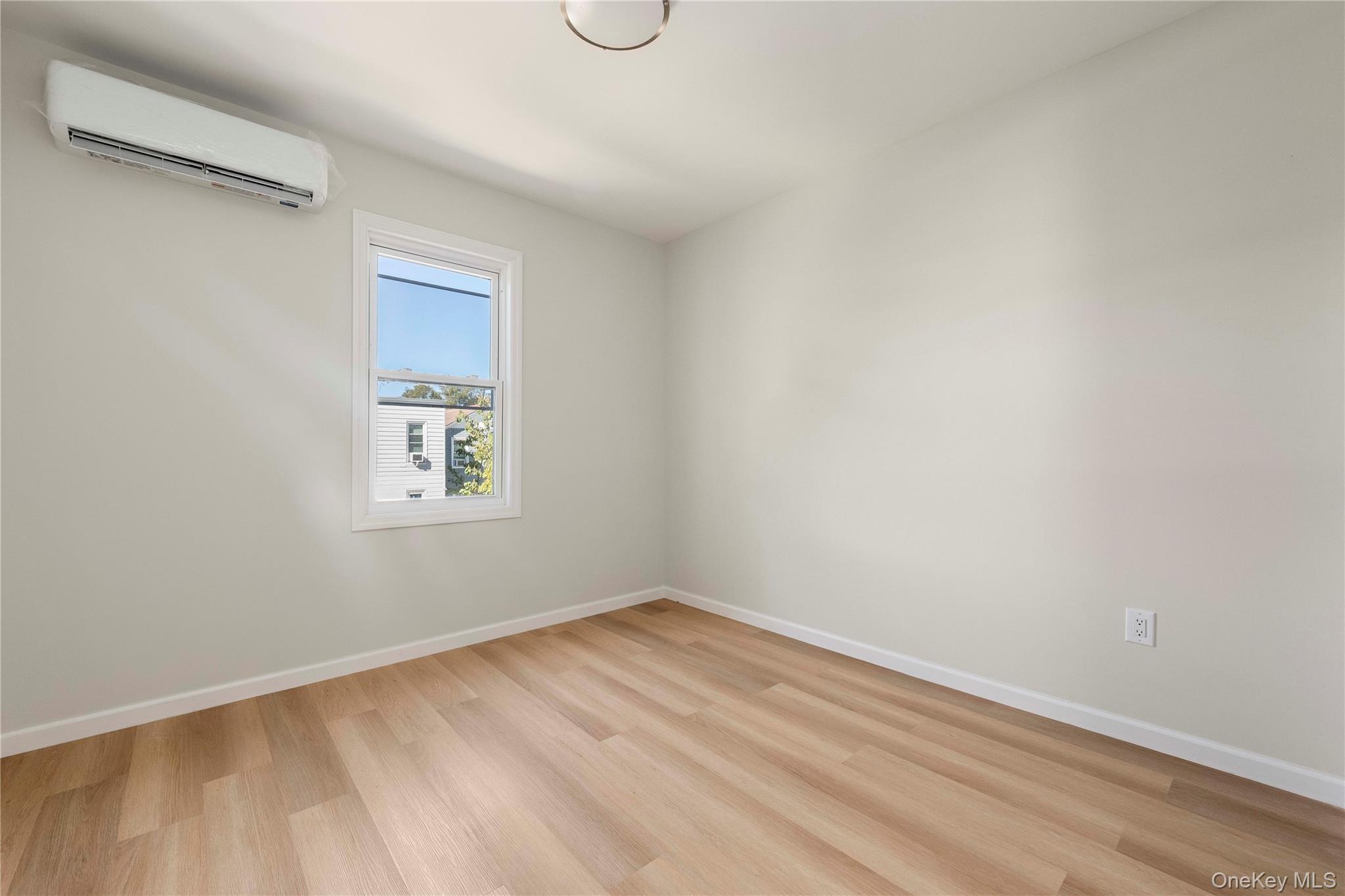 Single Family 126th Street Queens, NY 11356, MLS-1059809-15