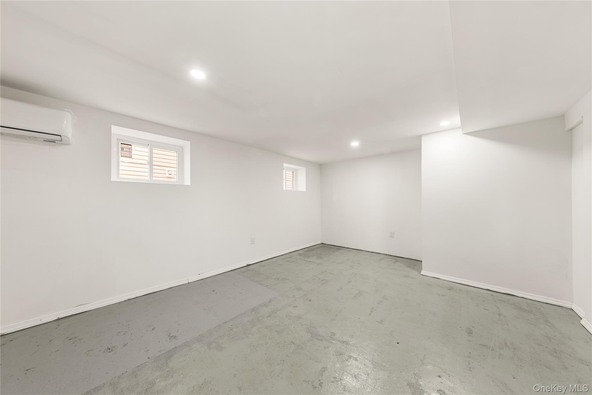 Single Family 126th Street Queens, NY 11356, MLS-1059809-17