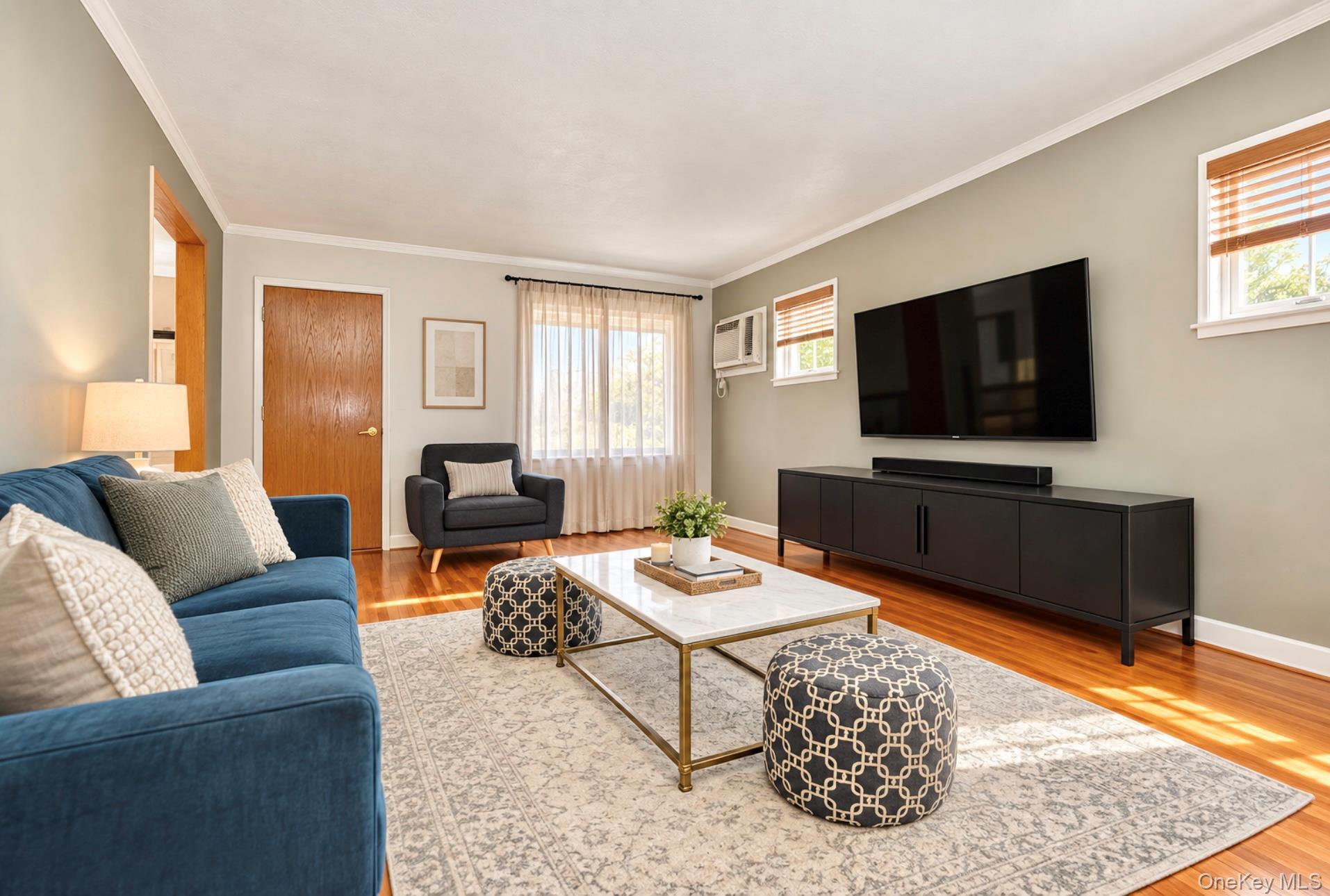 Single Family 20th Avenue Queens, NY 11357, MLS-1059827-4